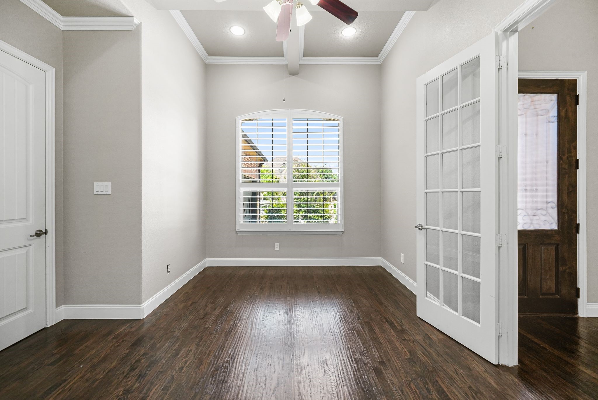 1120 Circle J Trail