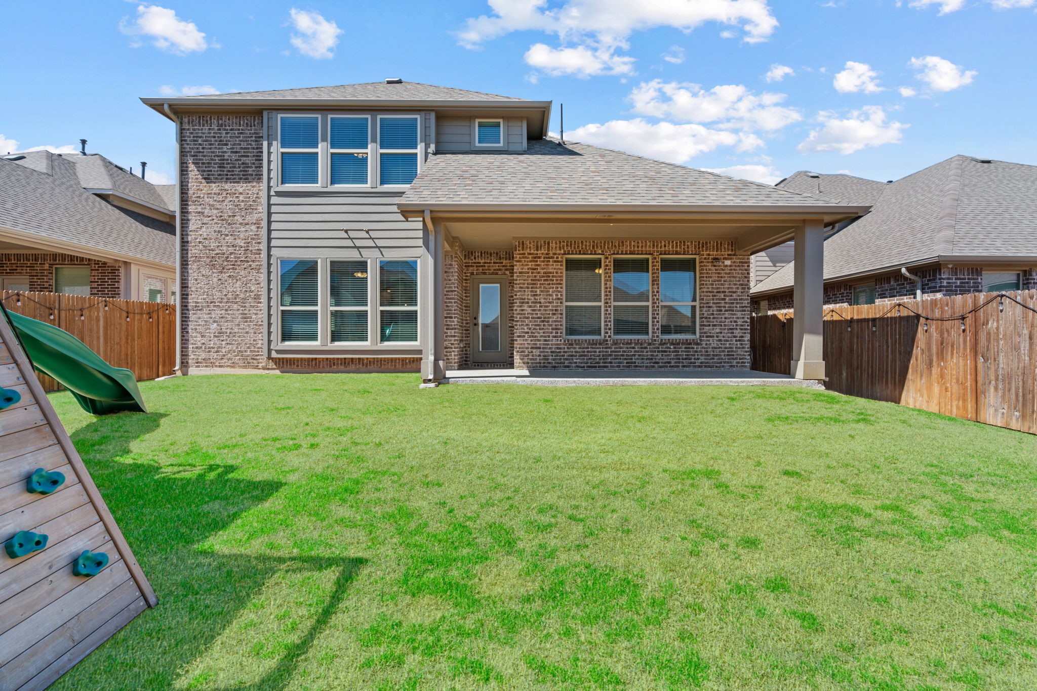 9101 Amistad Lane
