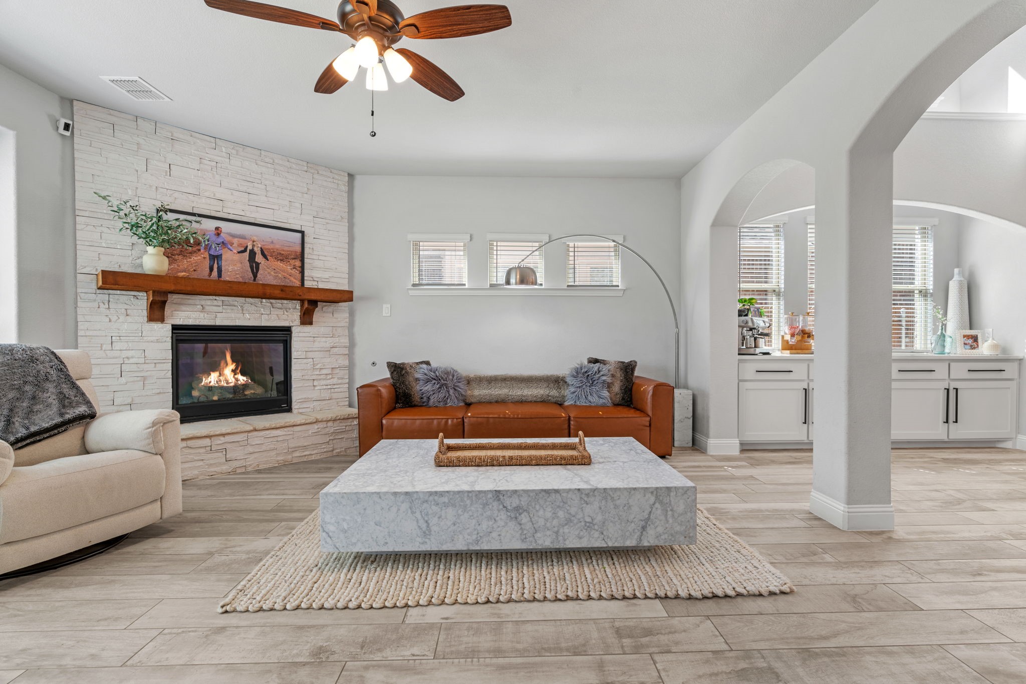 9101 Amistad Lane