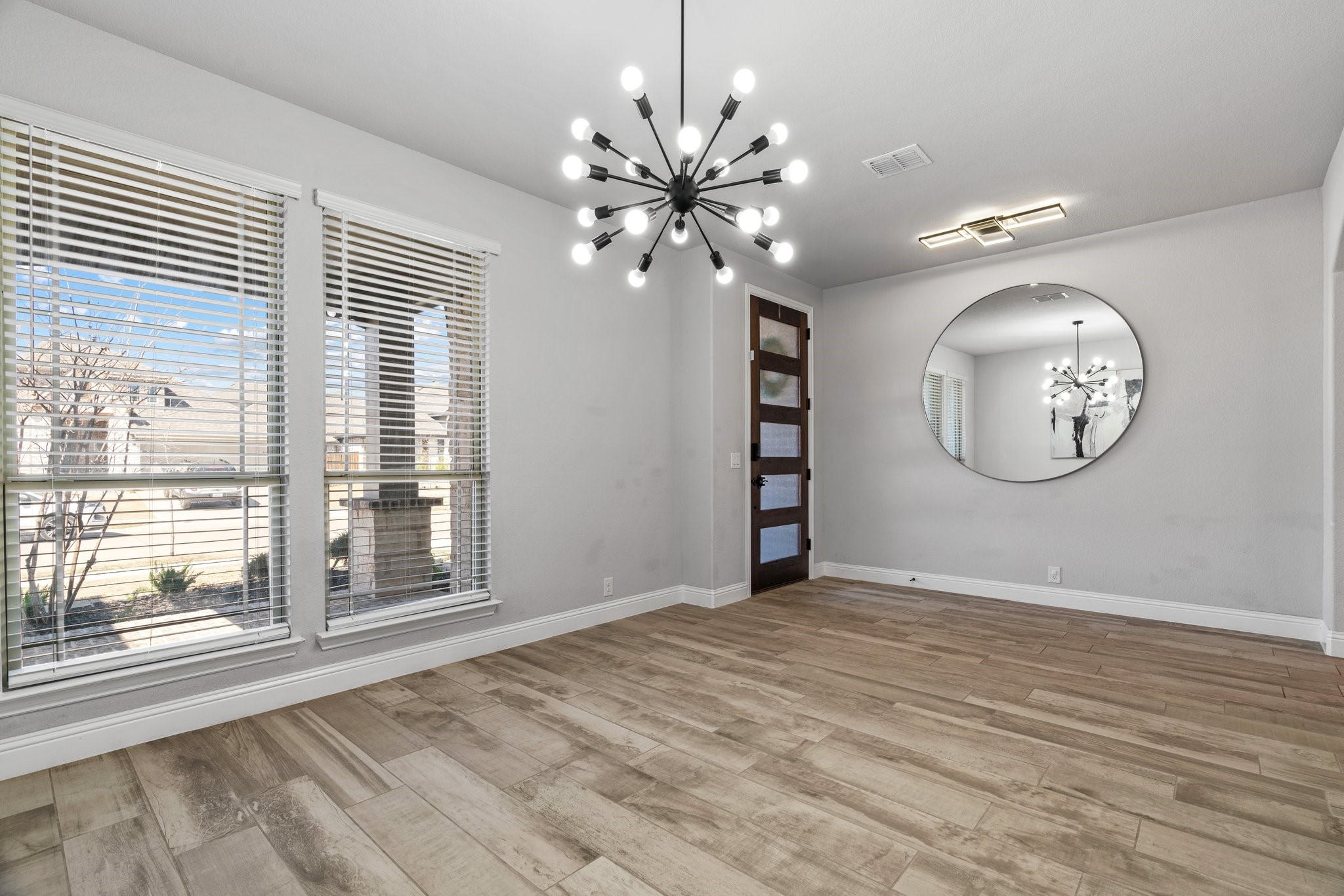 9101 Amistad Lane