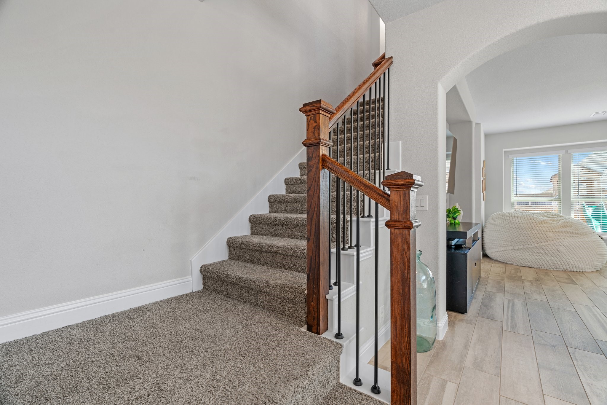 9101 Amistad Lane