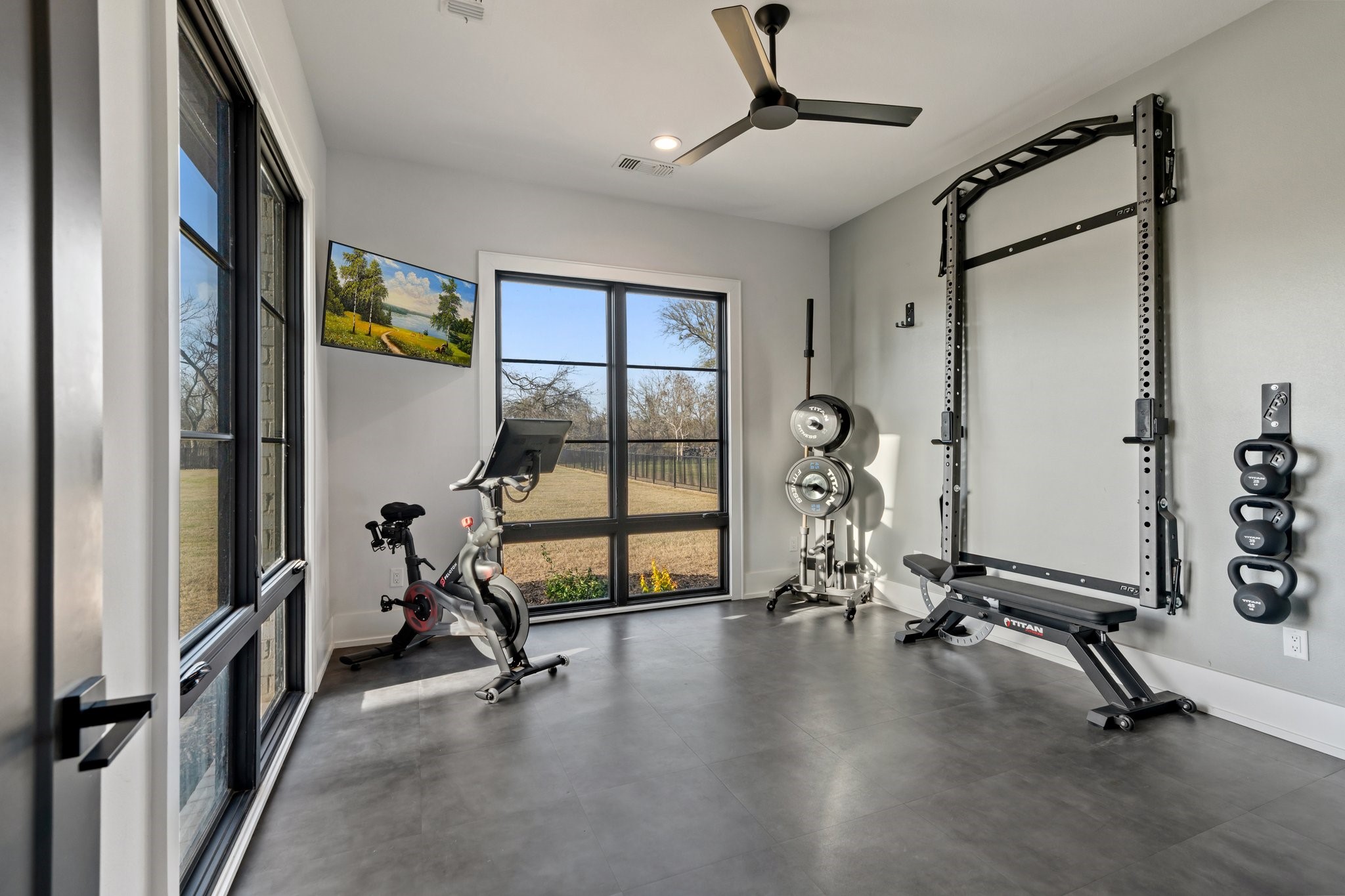 2052 Honey Lane