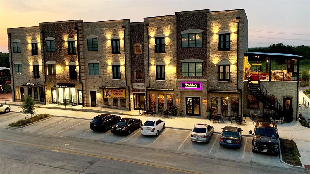 2817 Fargo Mews