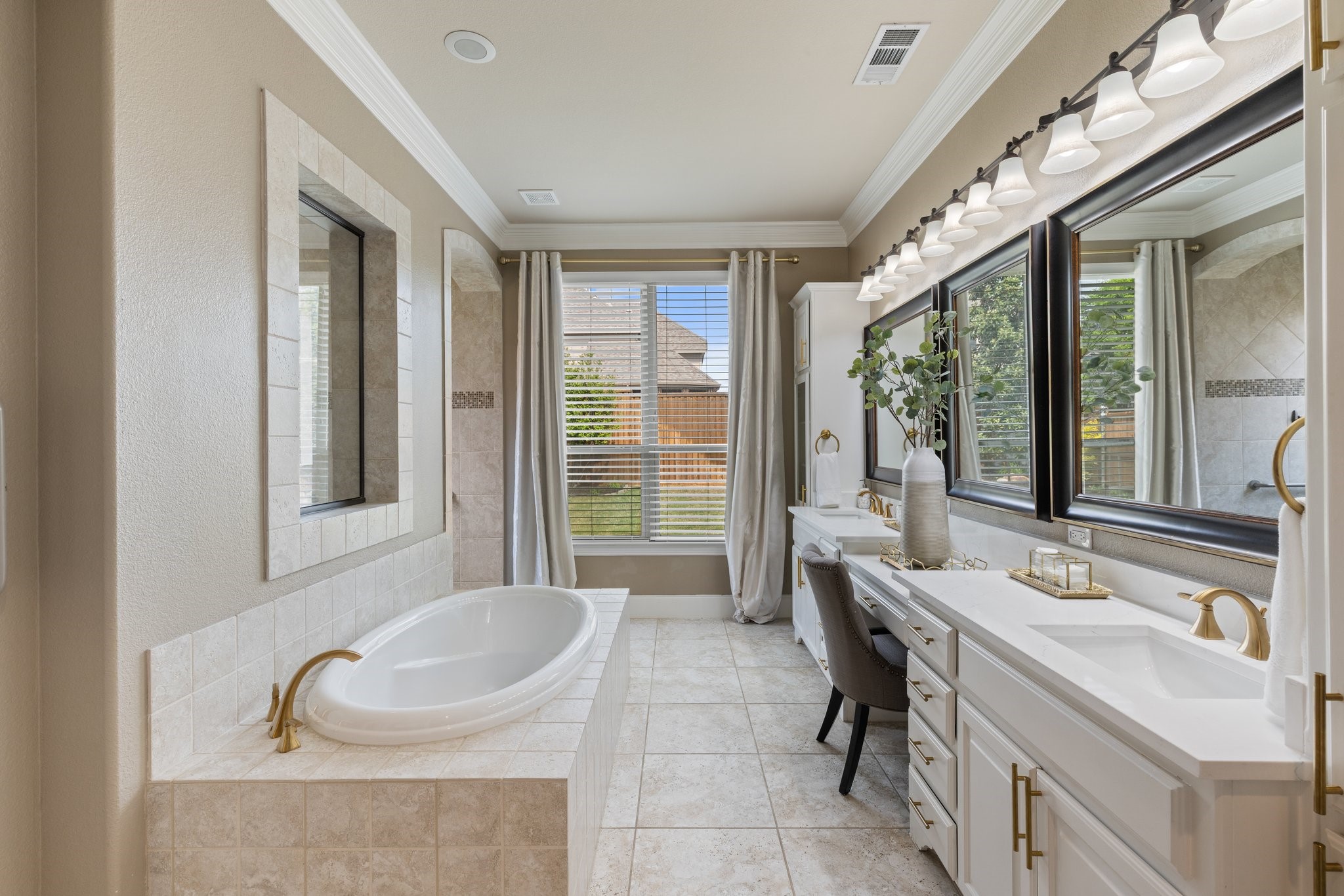 901 Moss Glen Drive