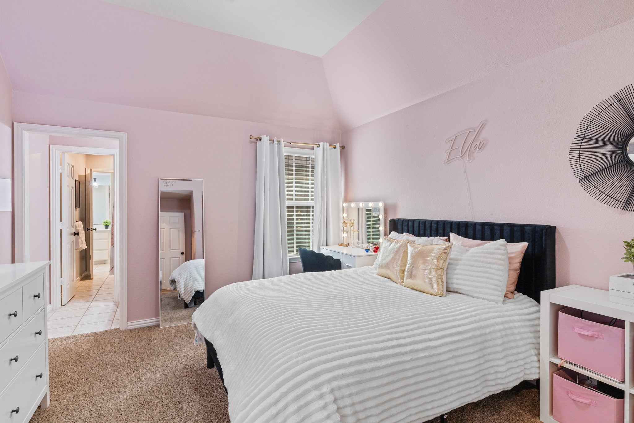 901 Moss Glen Drive