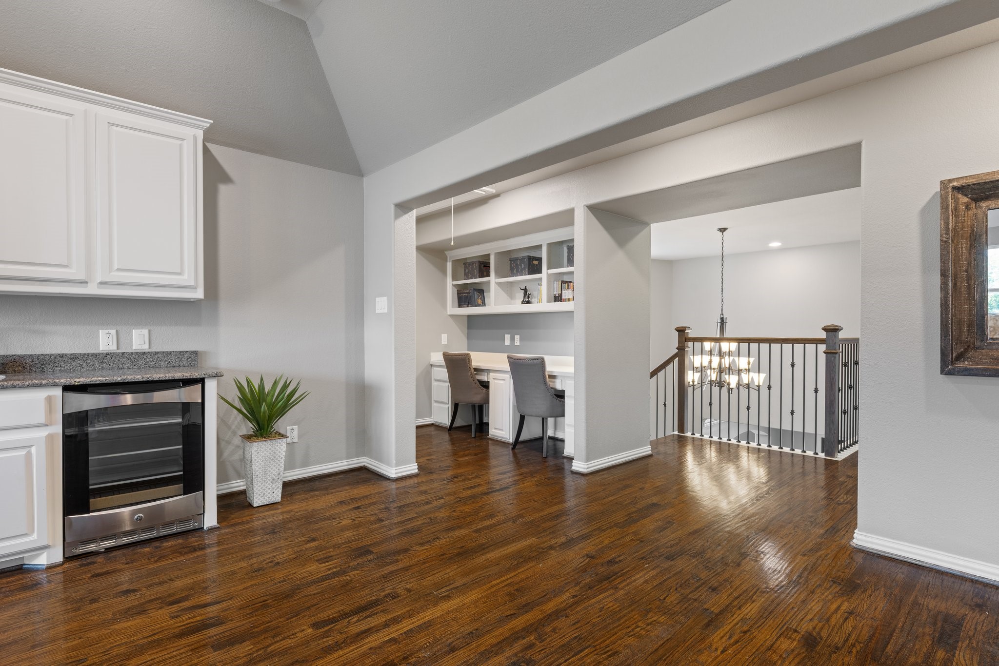 901 Moss Glen Drive
