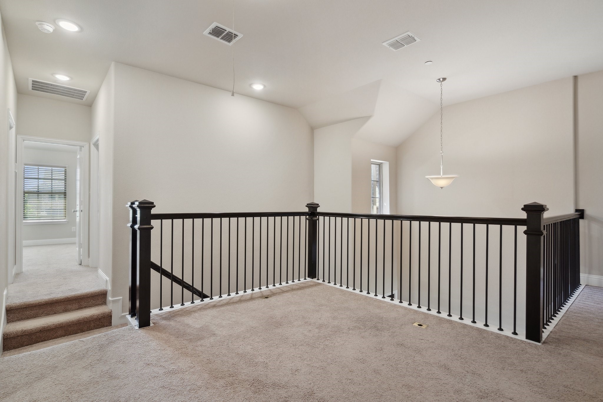 6336 Burbank Way