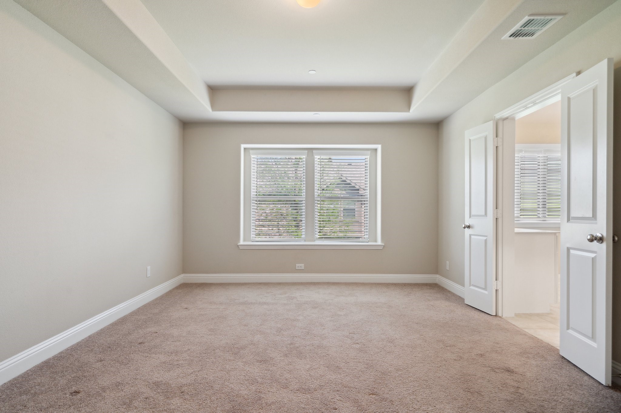 6336 Burbank Way