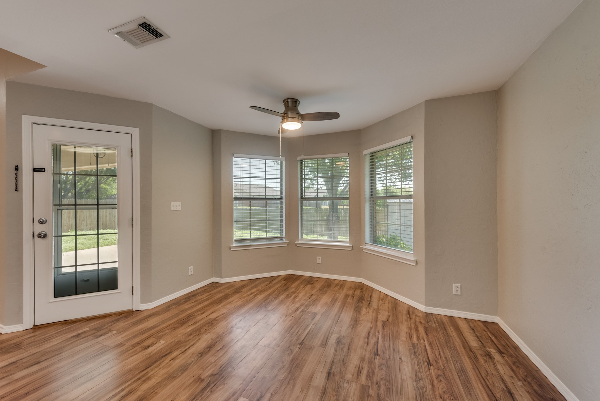 300 E North Creek Drive