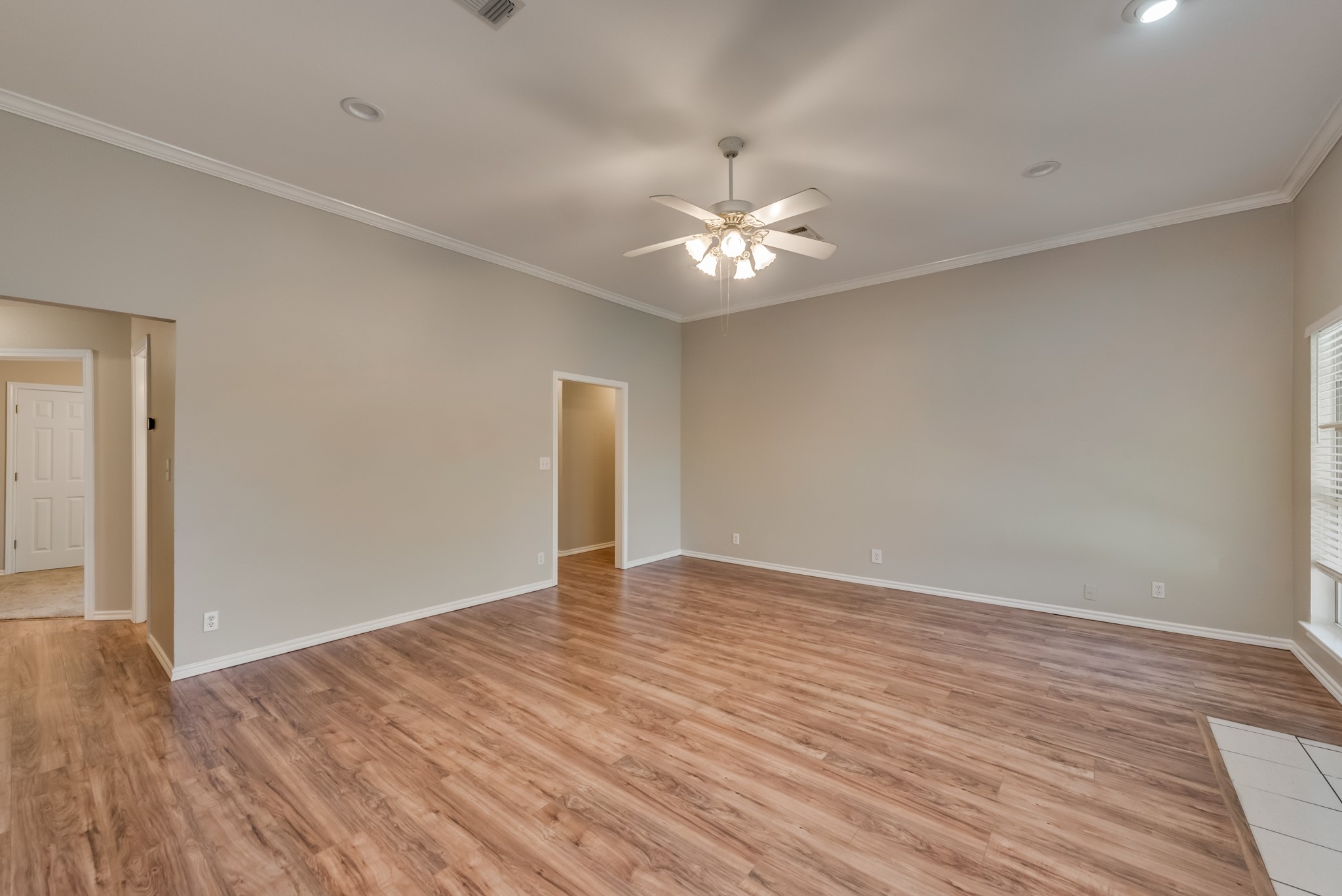 300 E North Creek Drive