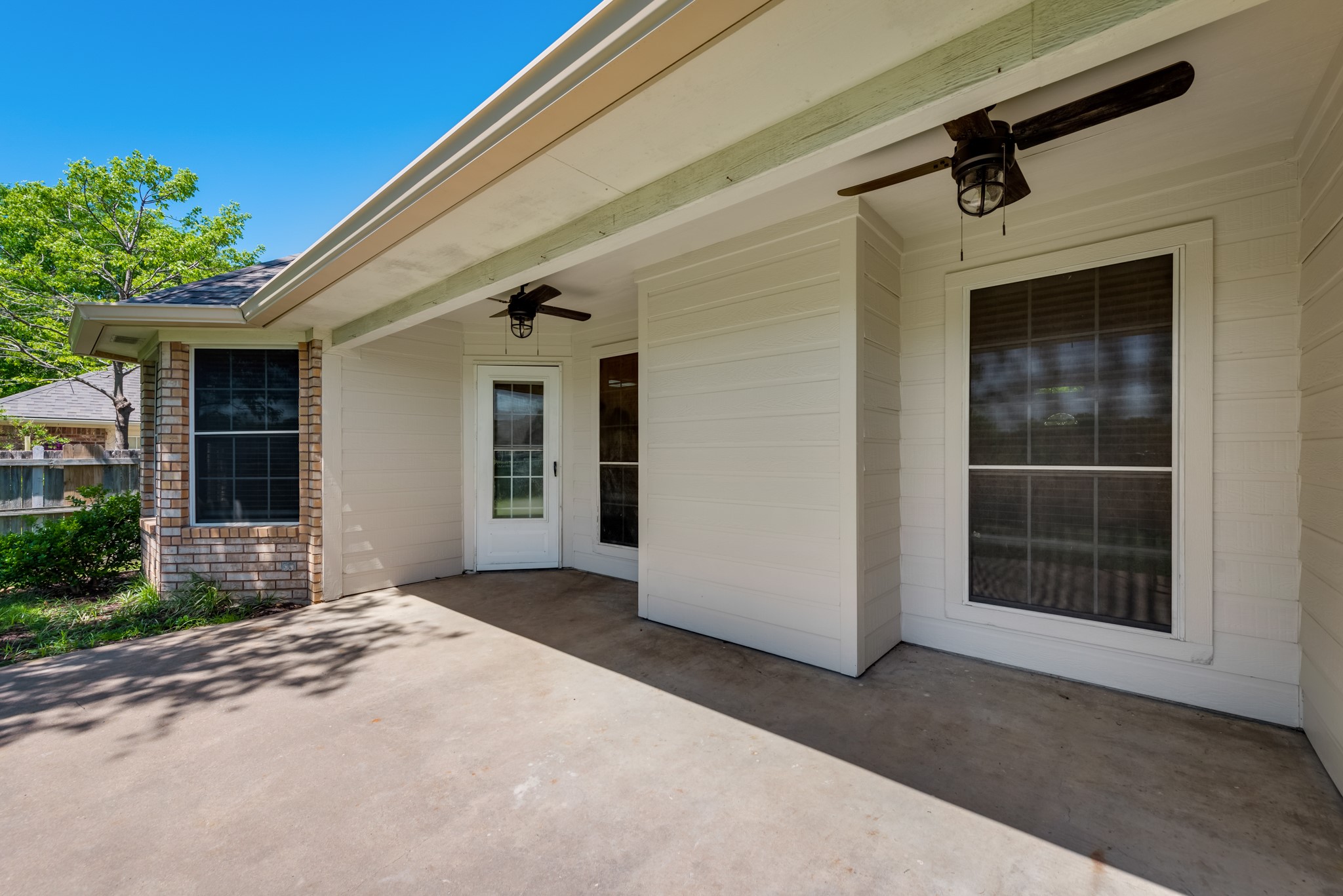 300 E North Creek Drive