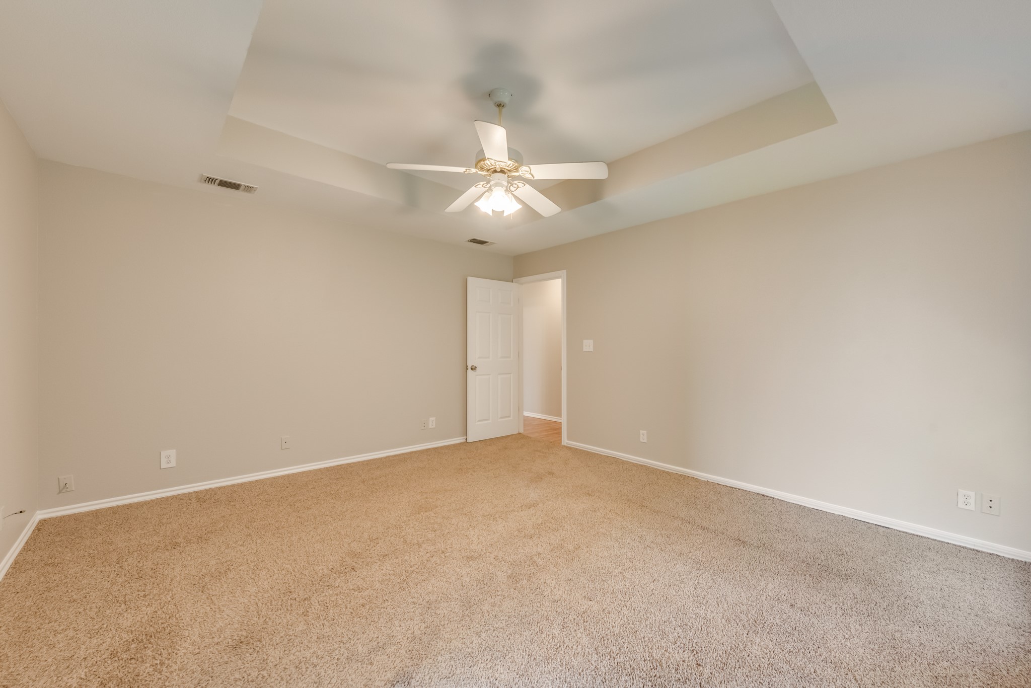 300 E North Creek Drive