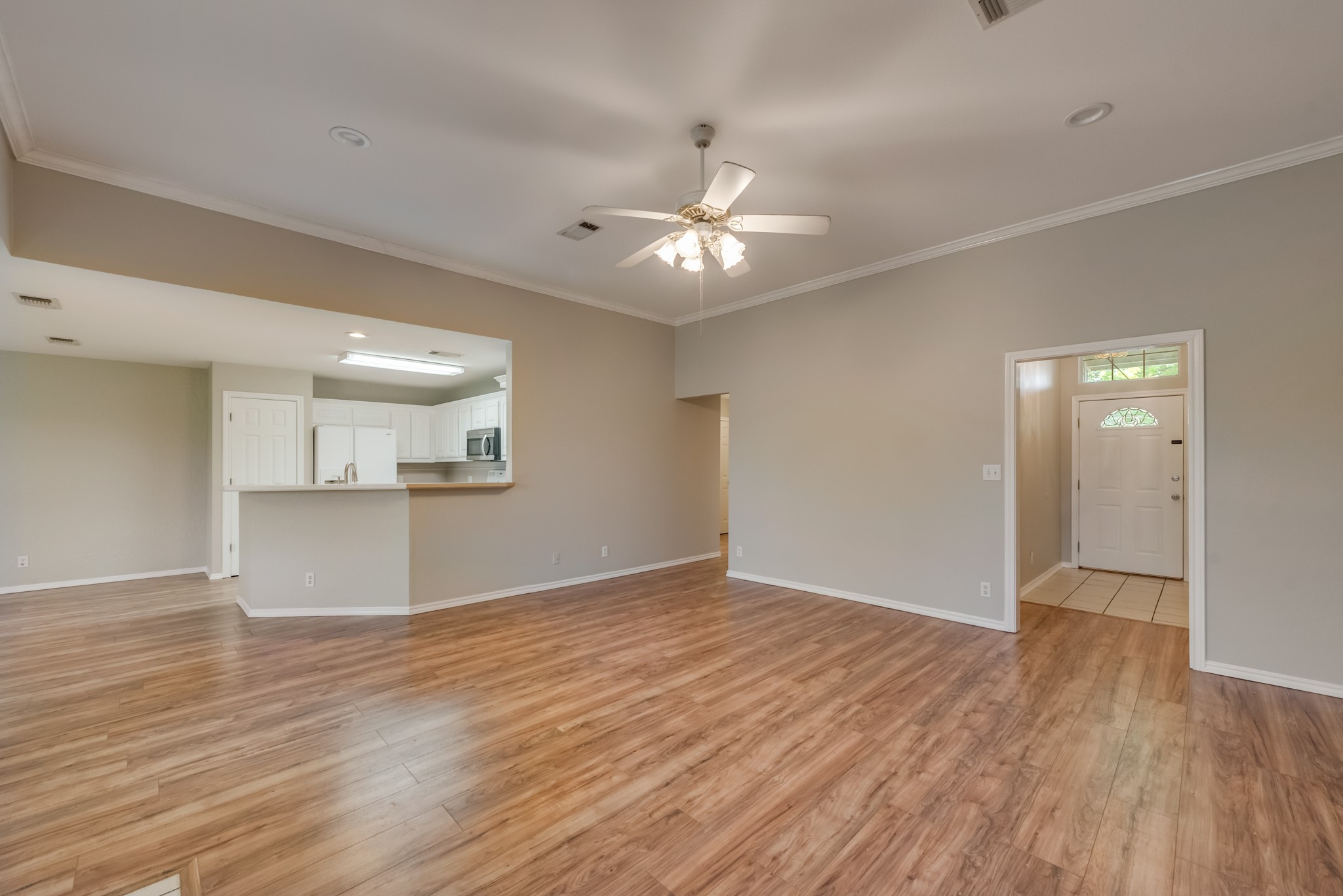 300 E North Creek Drive