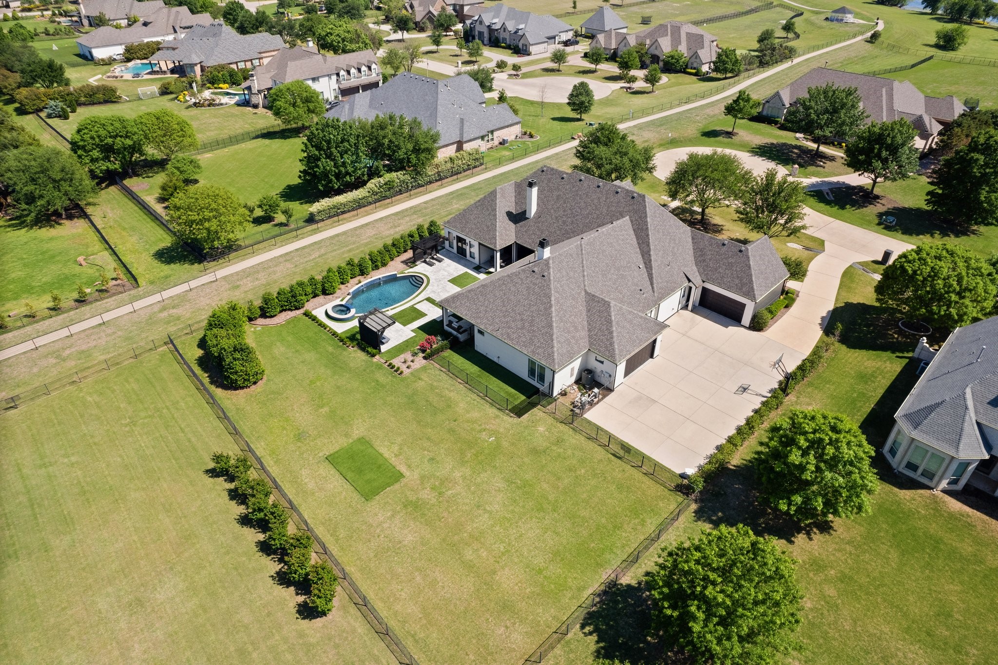 2881 Silverglade Court