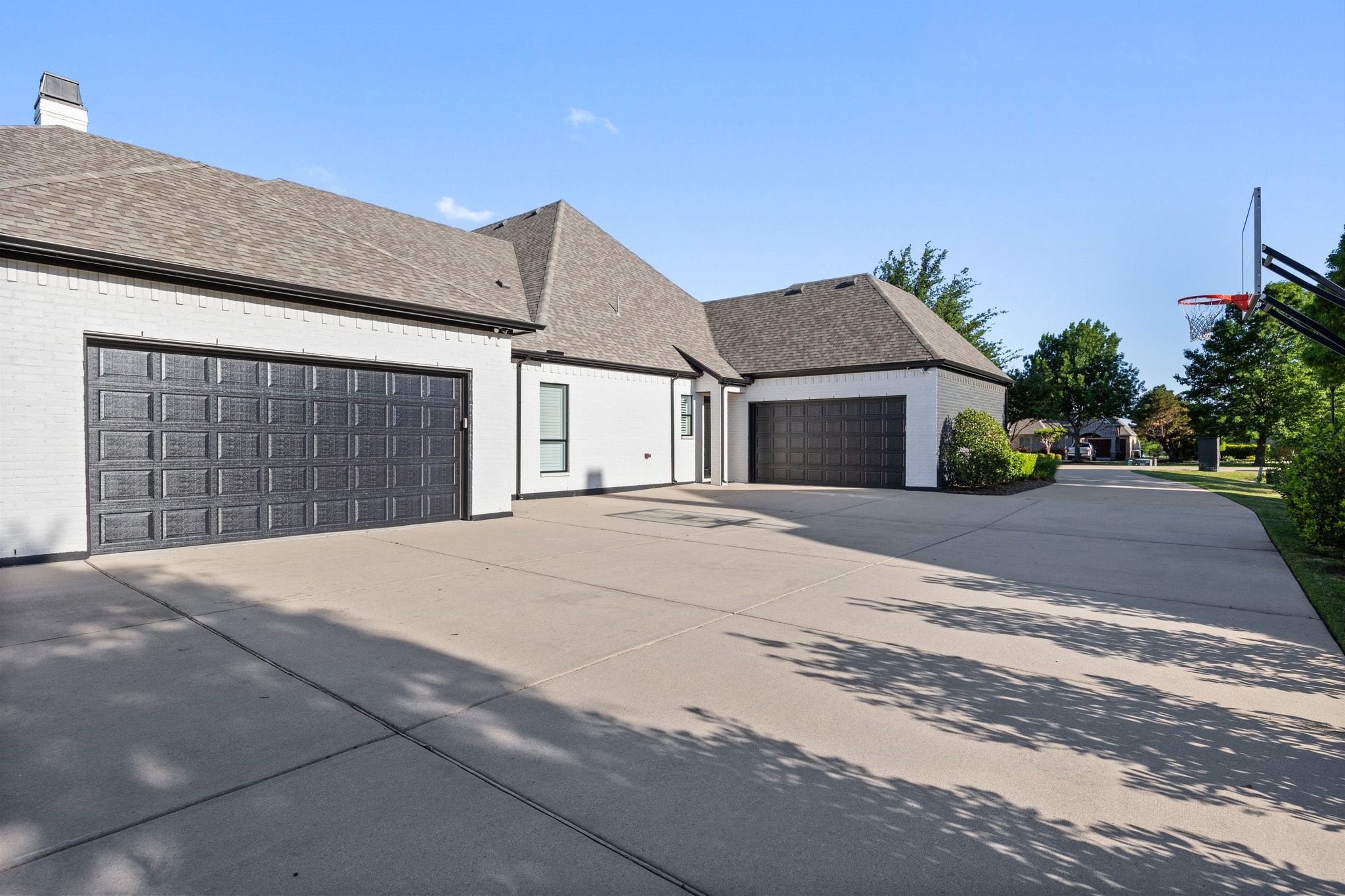 2881 Silverglade Court
