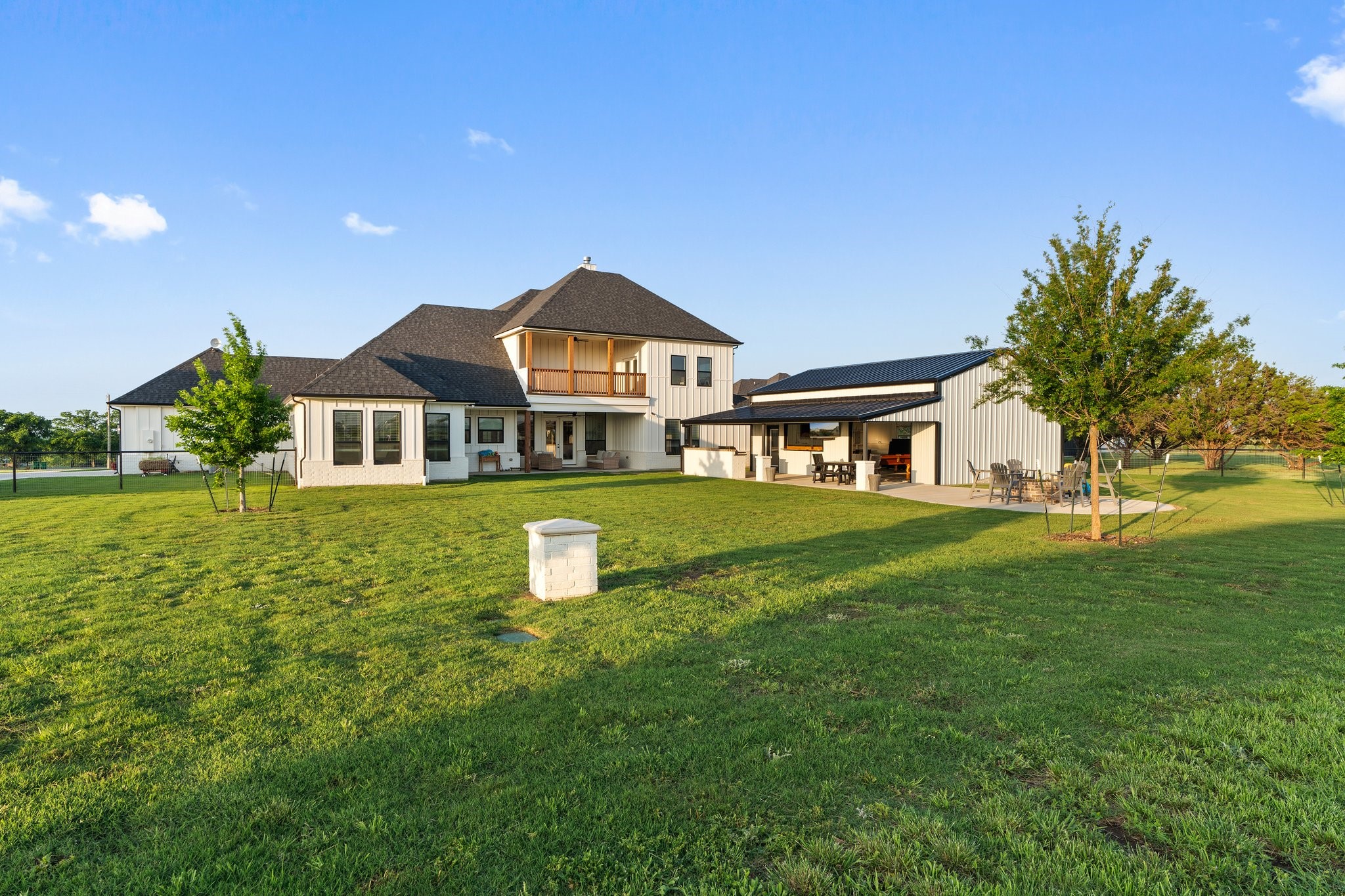 109 Old Road