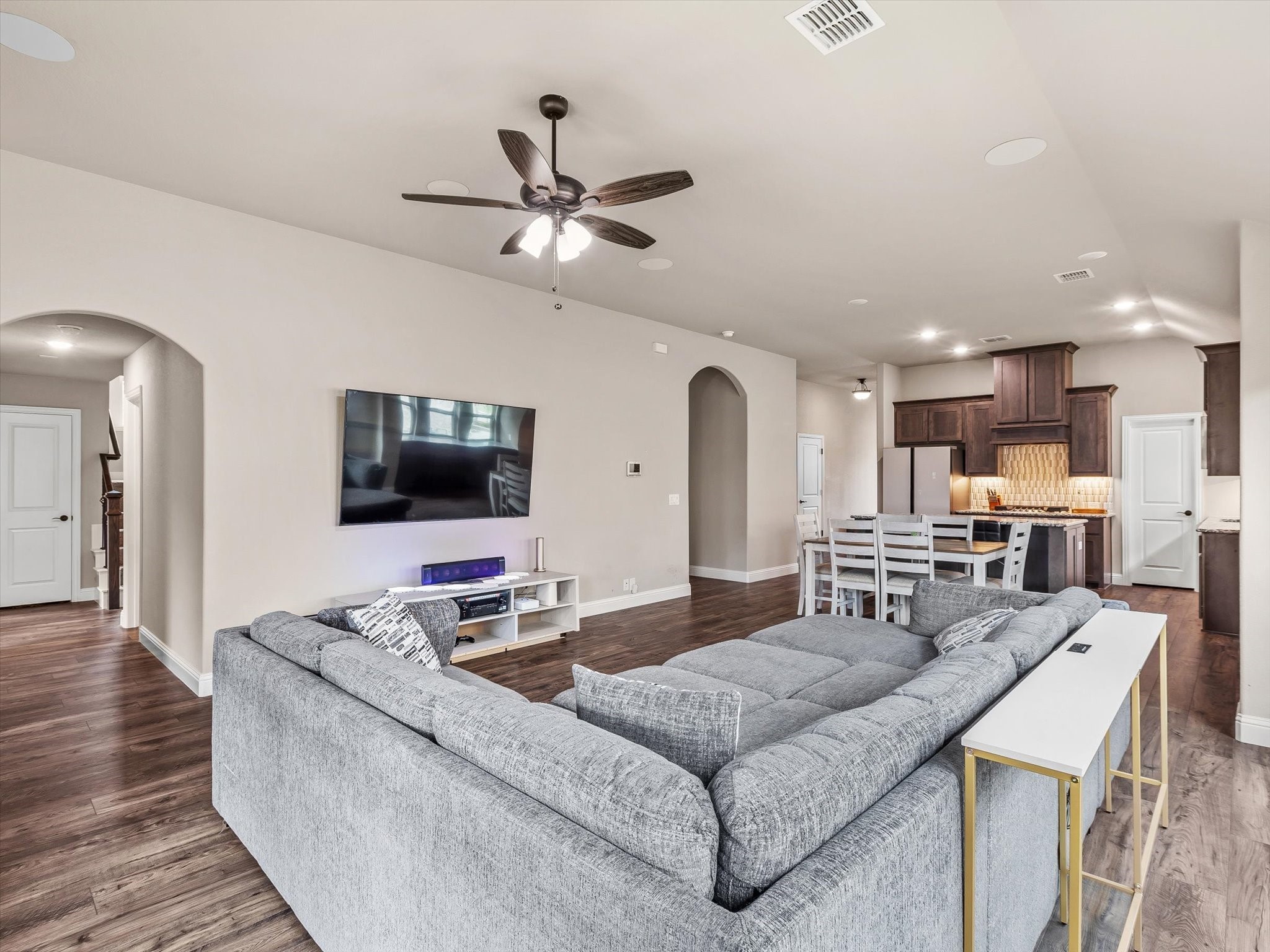 905 Sedona Street