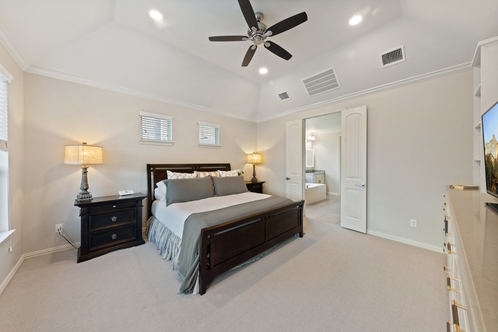 14322 Summerwoods Lane