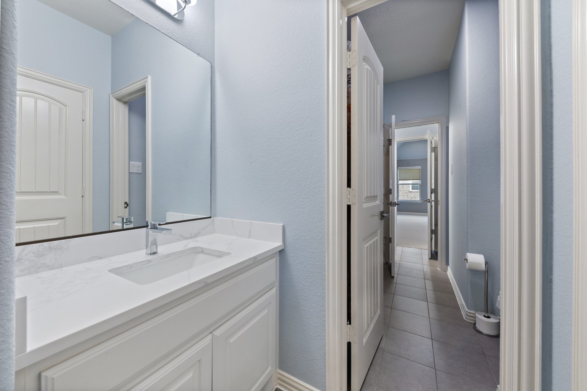 14322 Summerwoods Lane