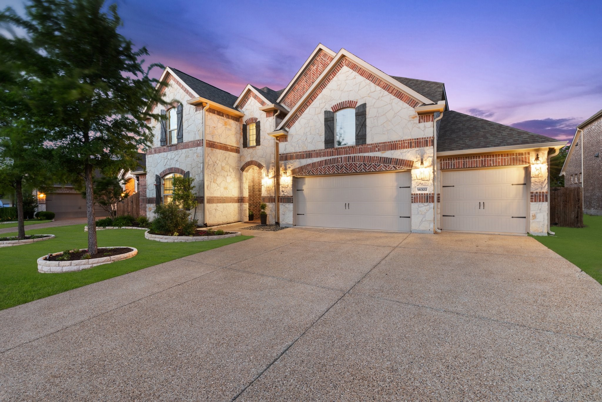 14322 Summerwoods Lane