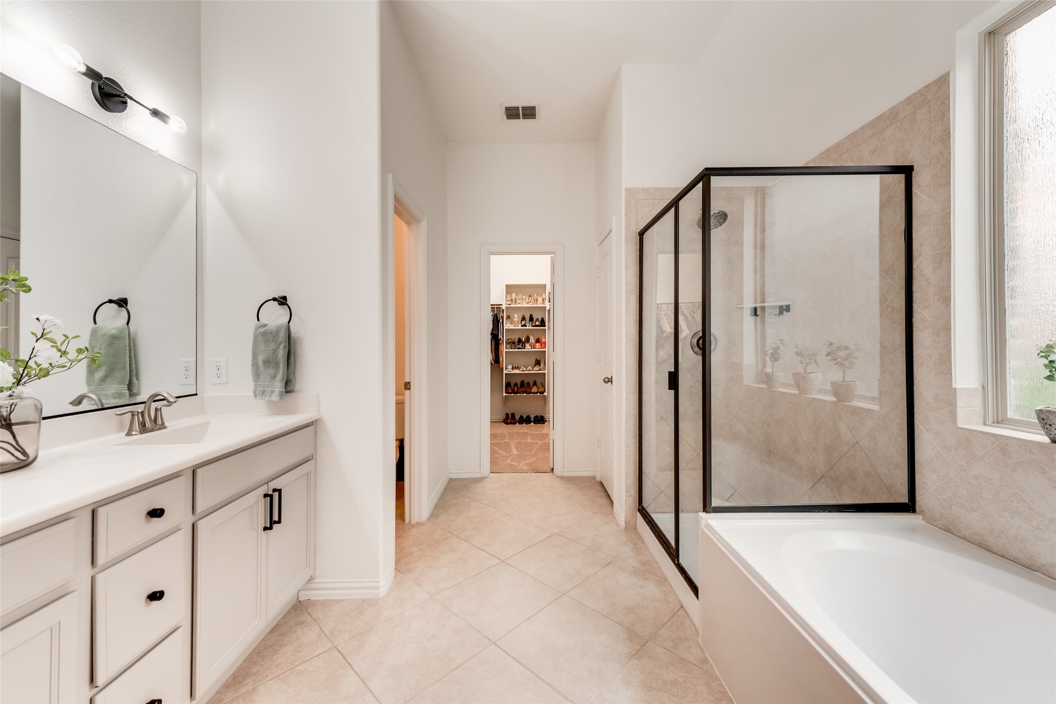 11701 Parade Drive