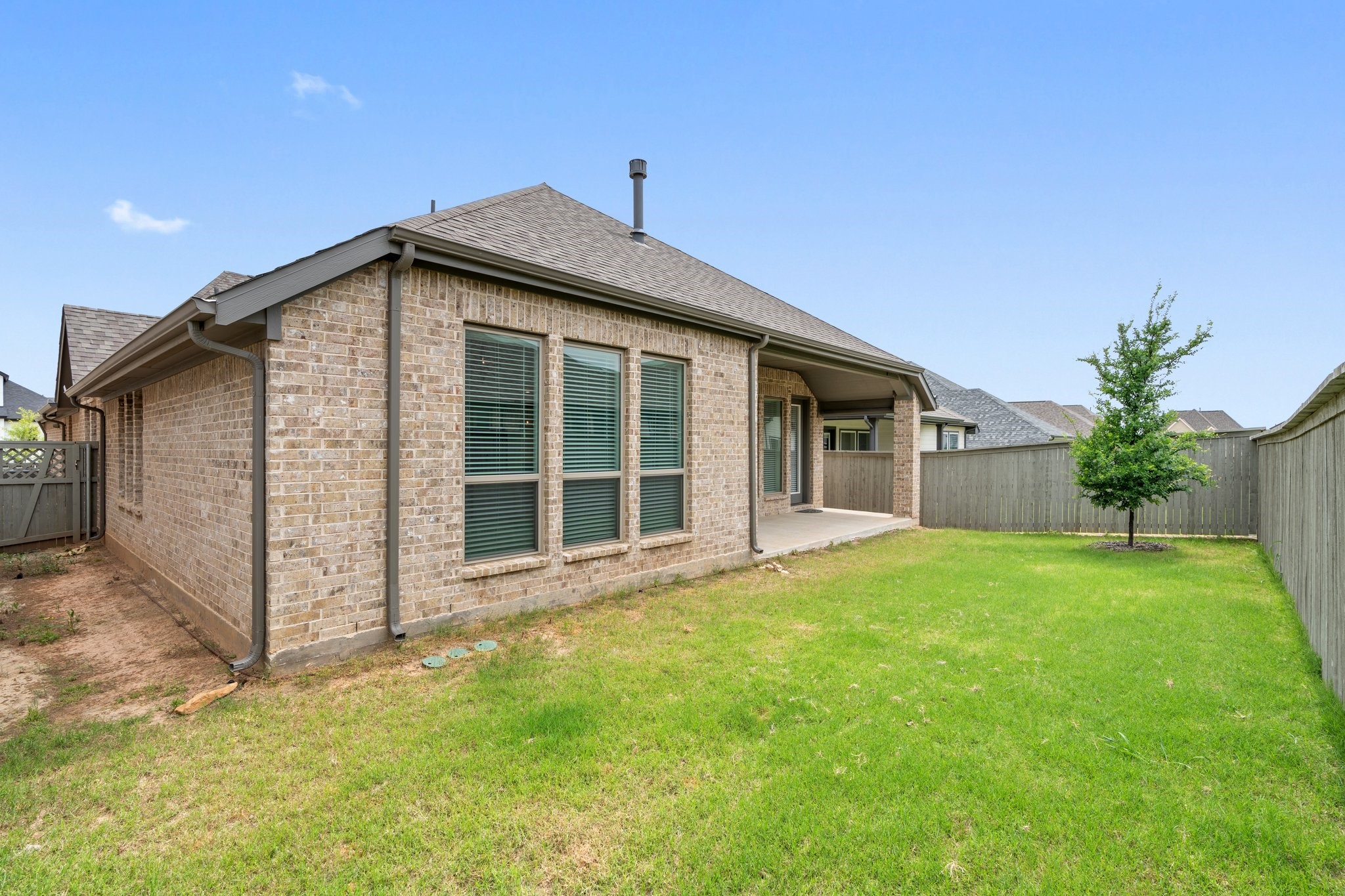 2316 Lazy Dog Lane