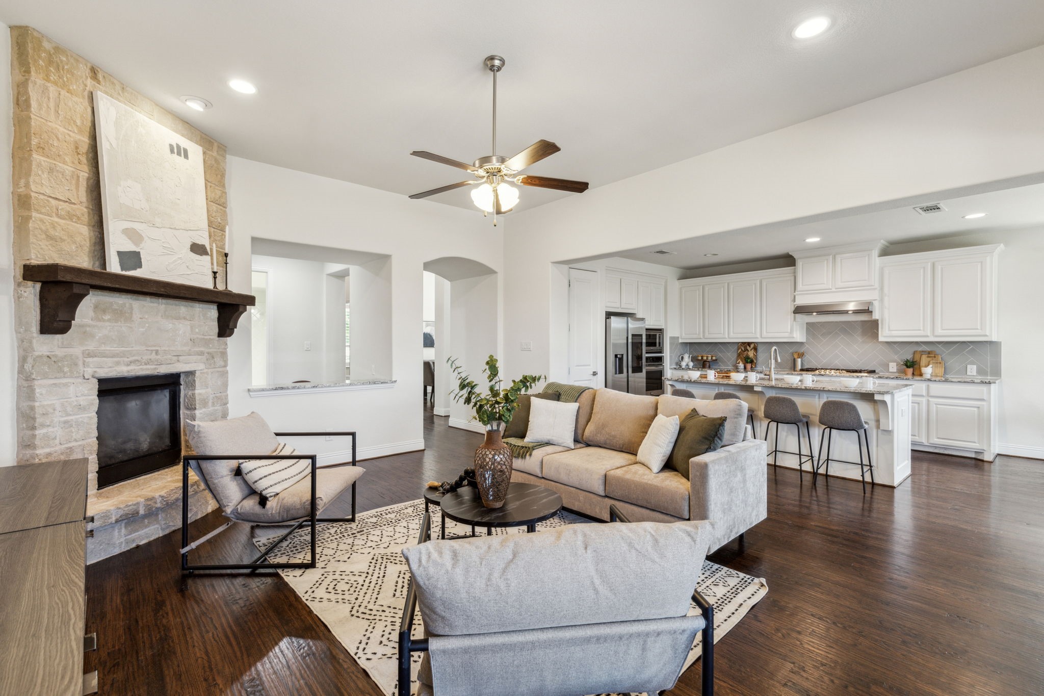 560 Evening Sun Drive