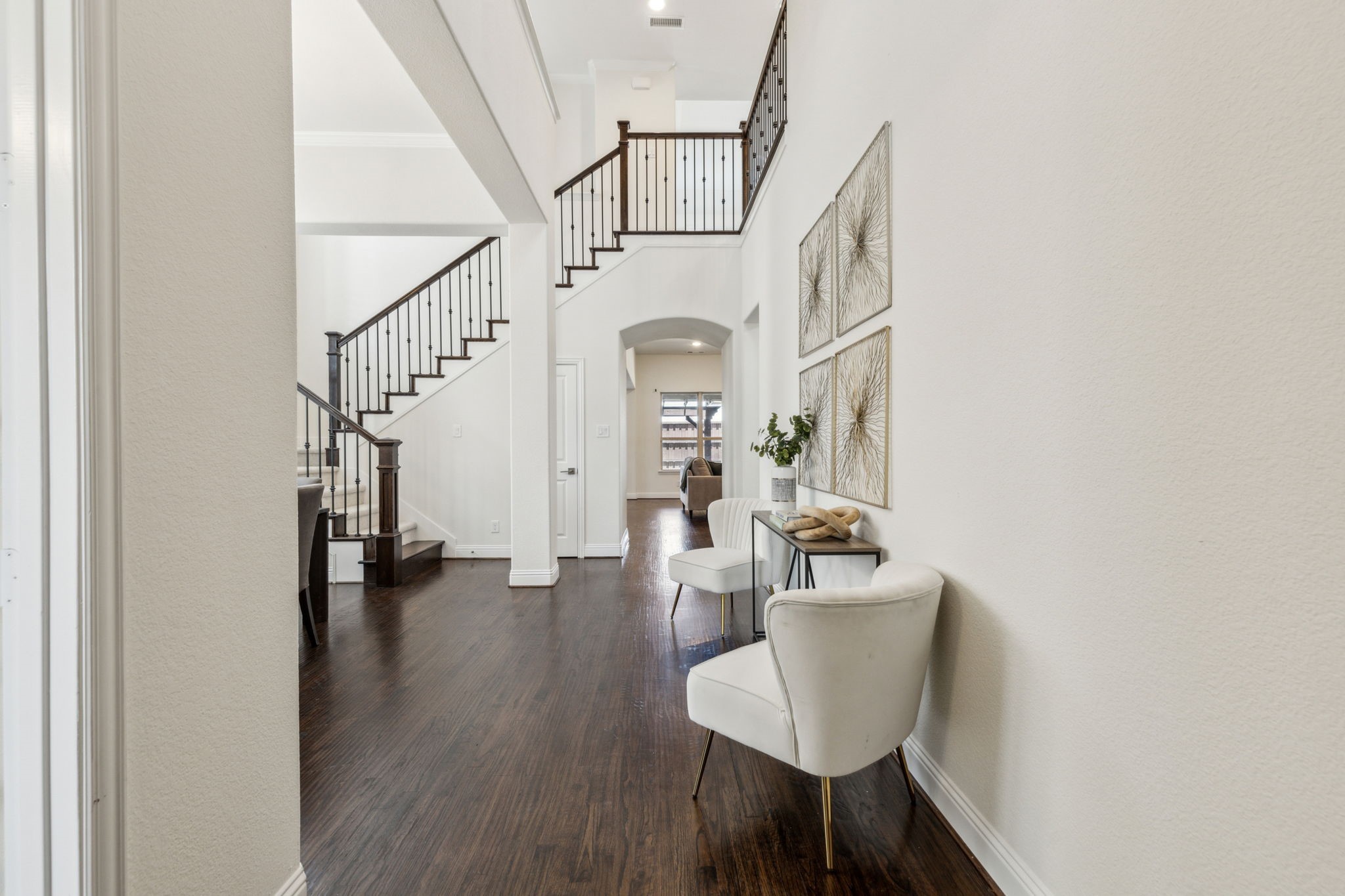 560 Evening Sun Drive