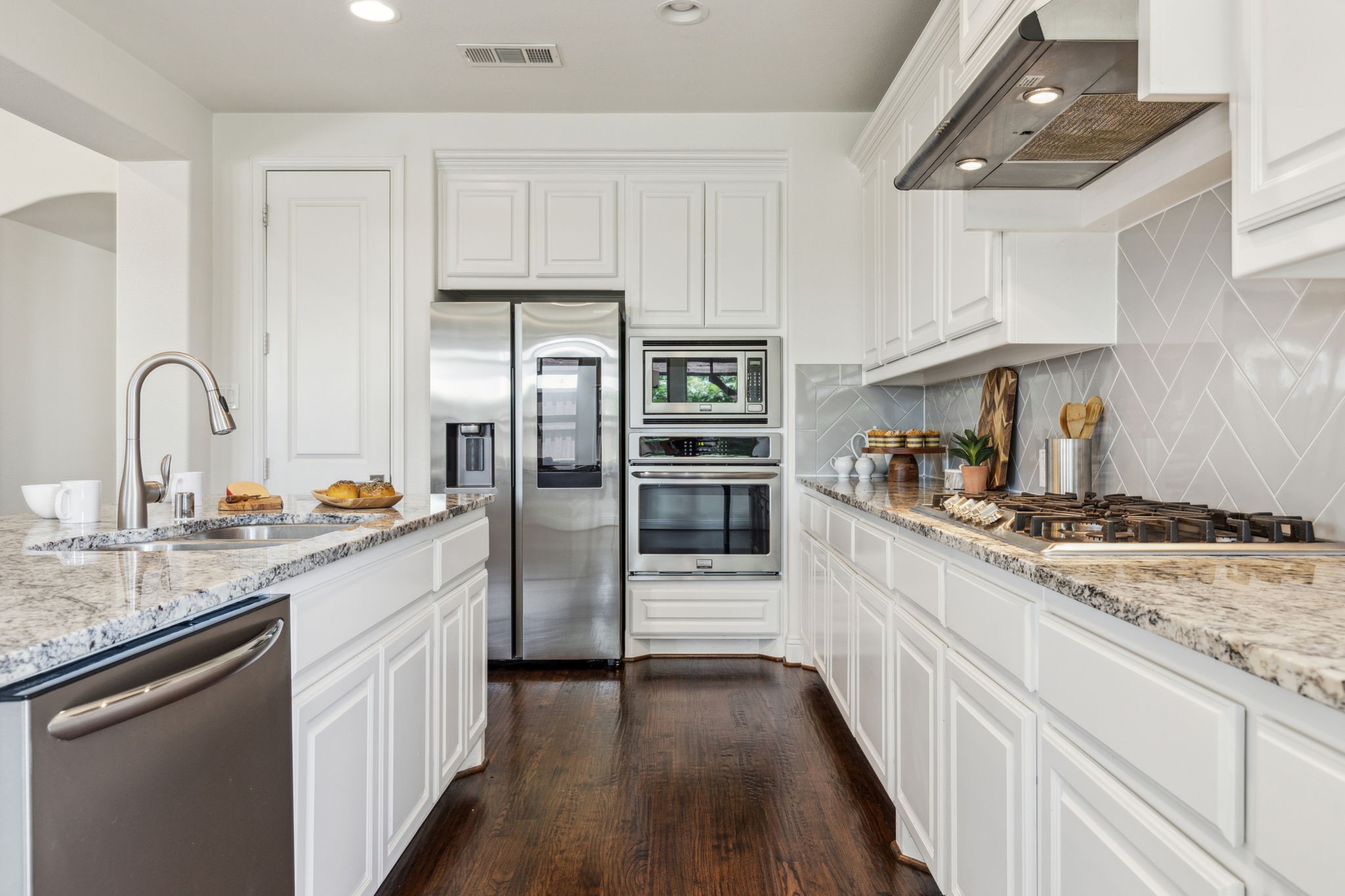 560 Evening Sun Drive