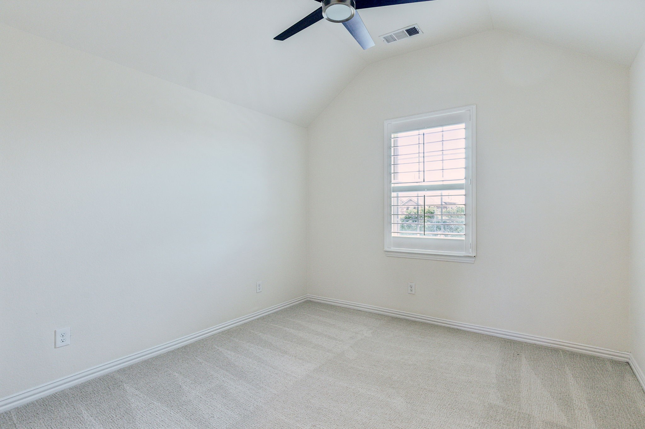 560 Evening Sun Drive