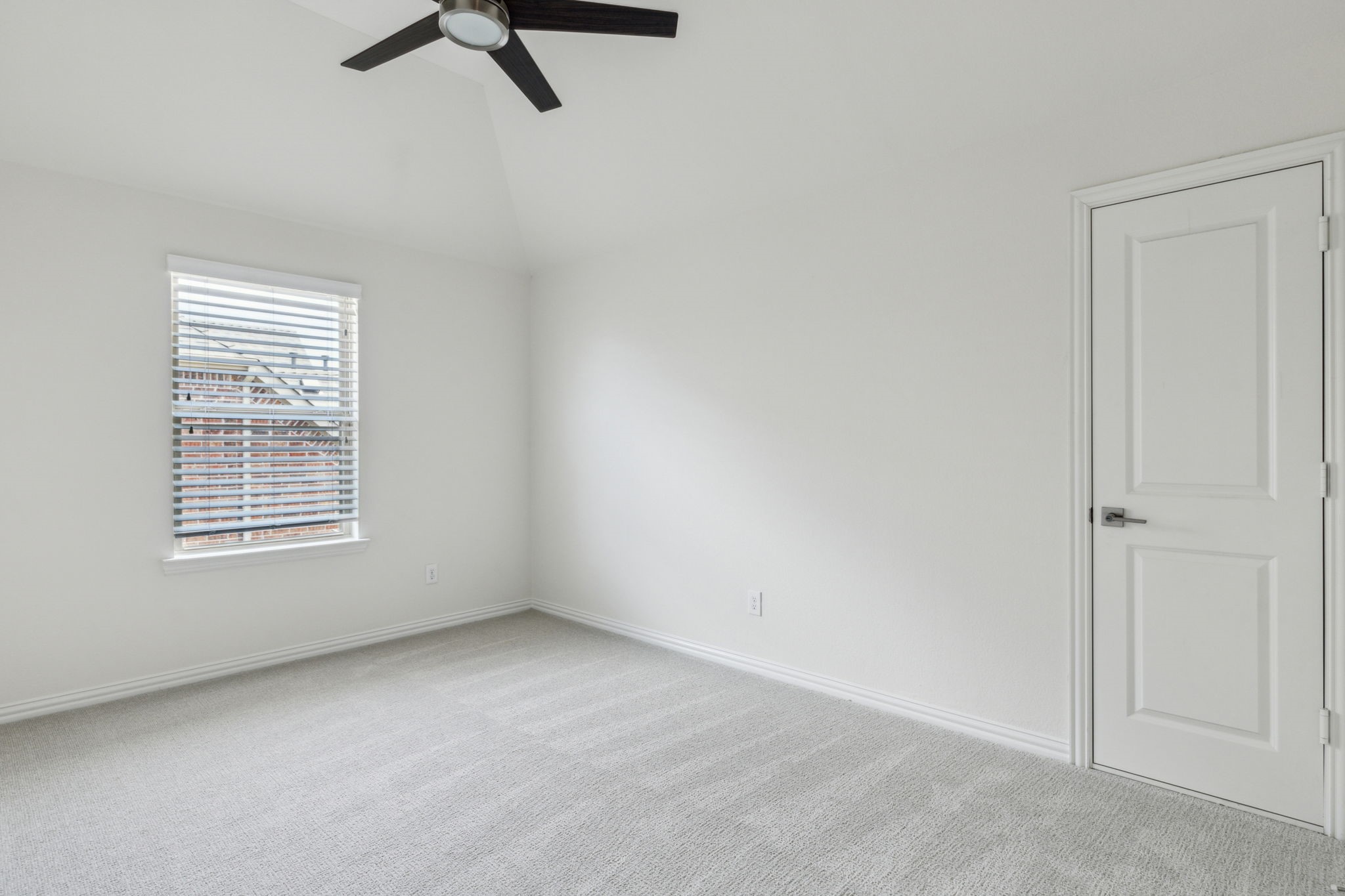 560 Evening Sun Drive