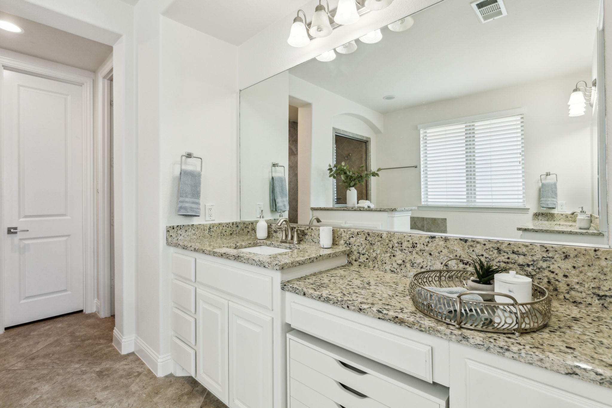 560 Evening Sun Drive