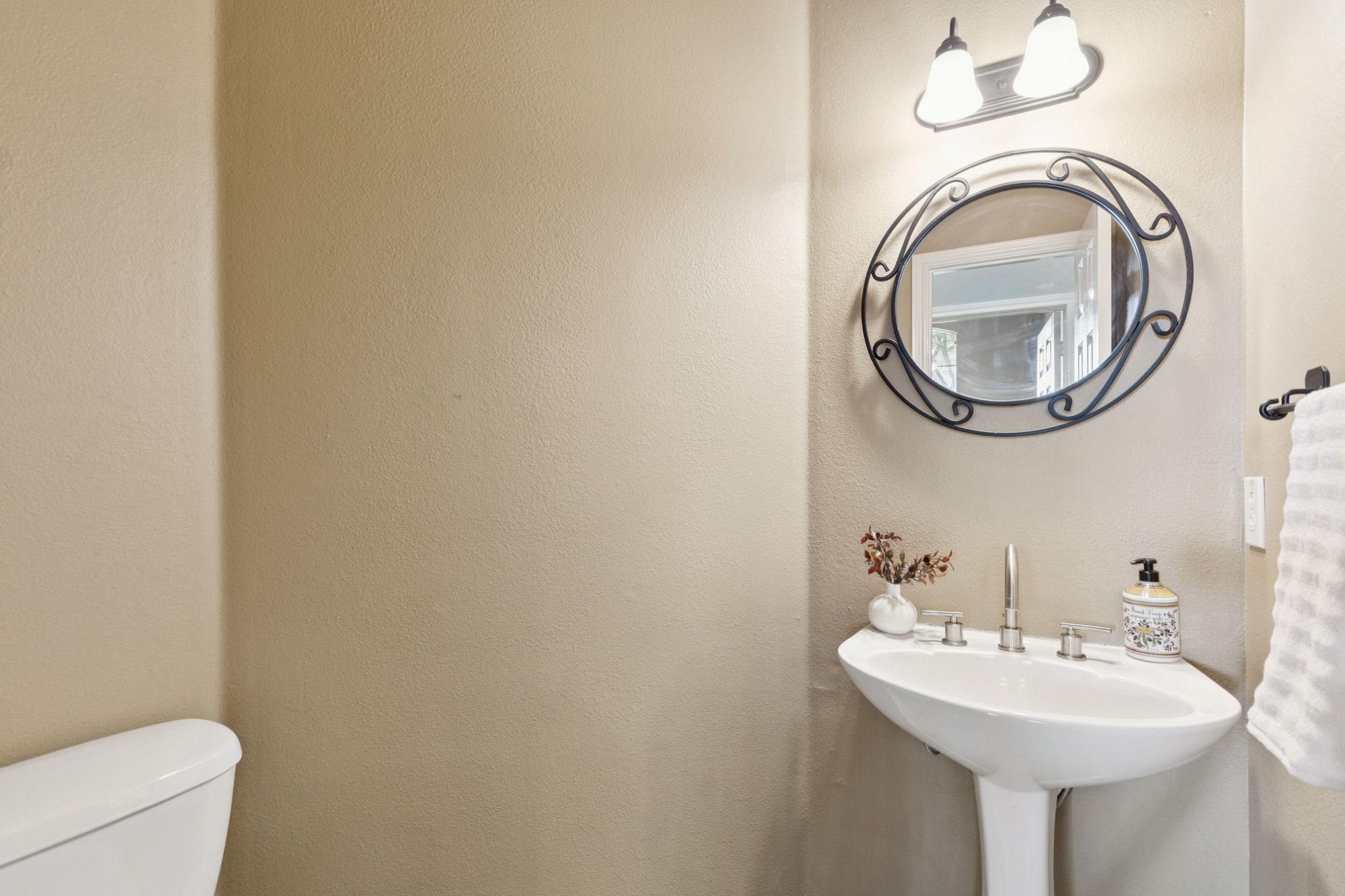 5321 Joe Wilson Road