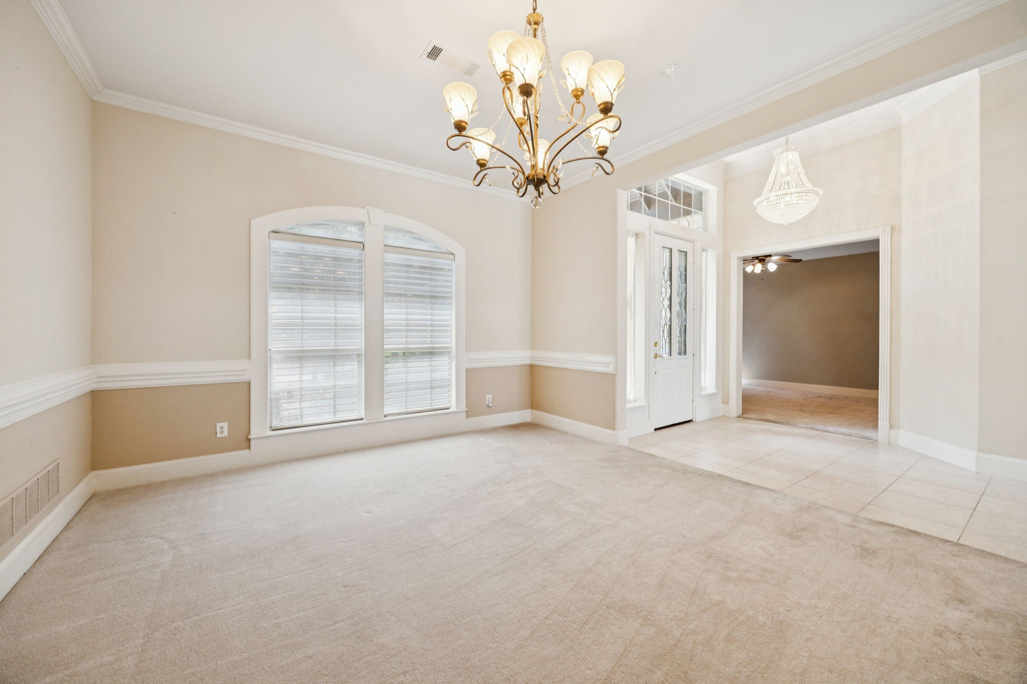613 Edgewood Lane
