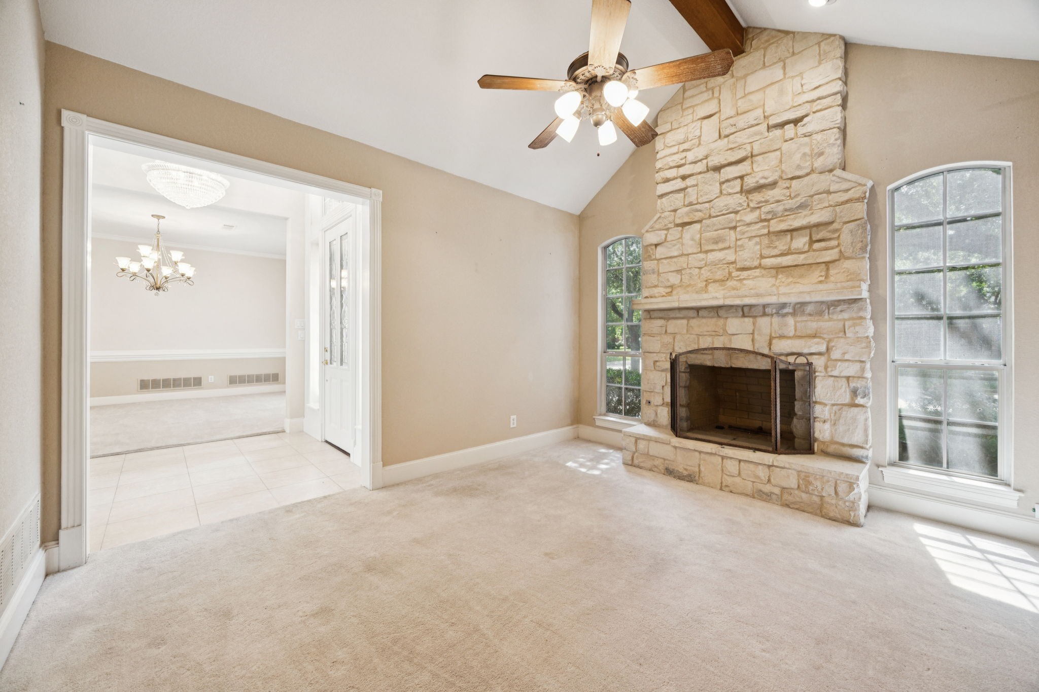 613 Edgewood Lane