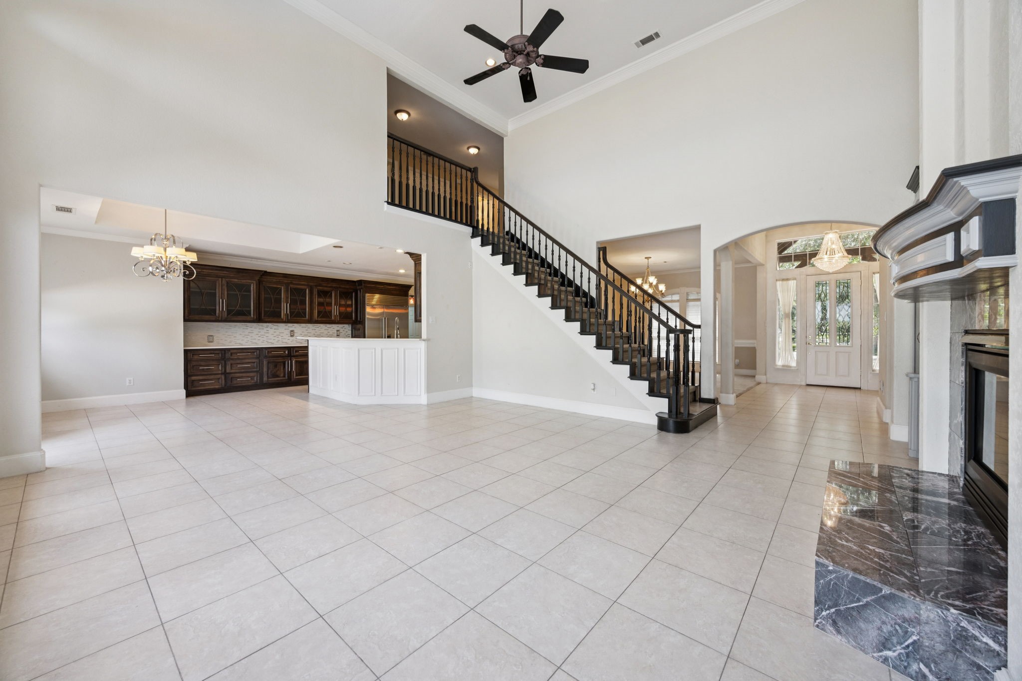 613 Edgewood Lane