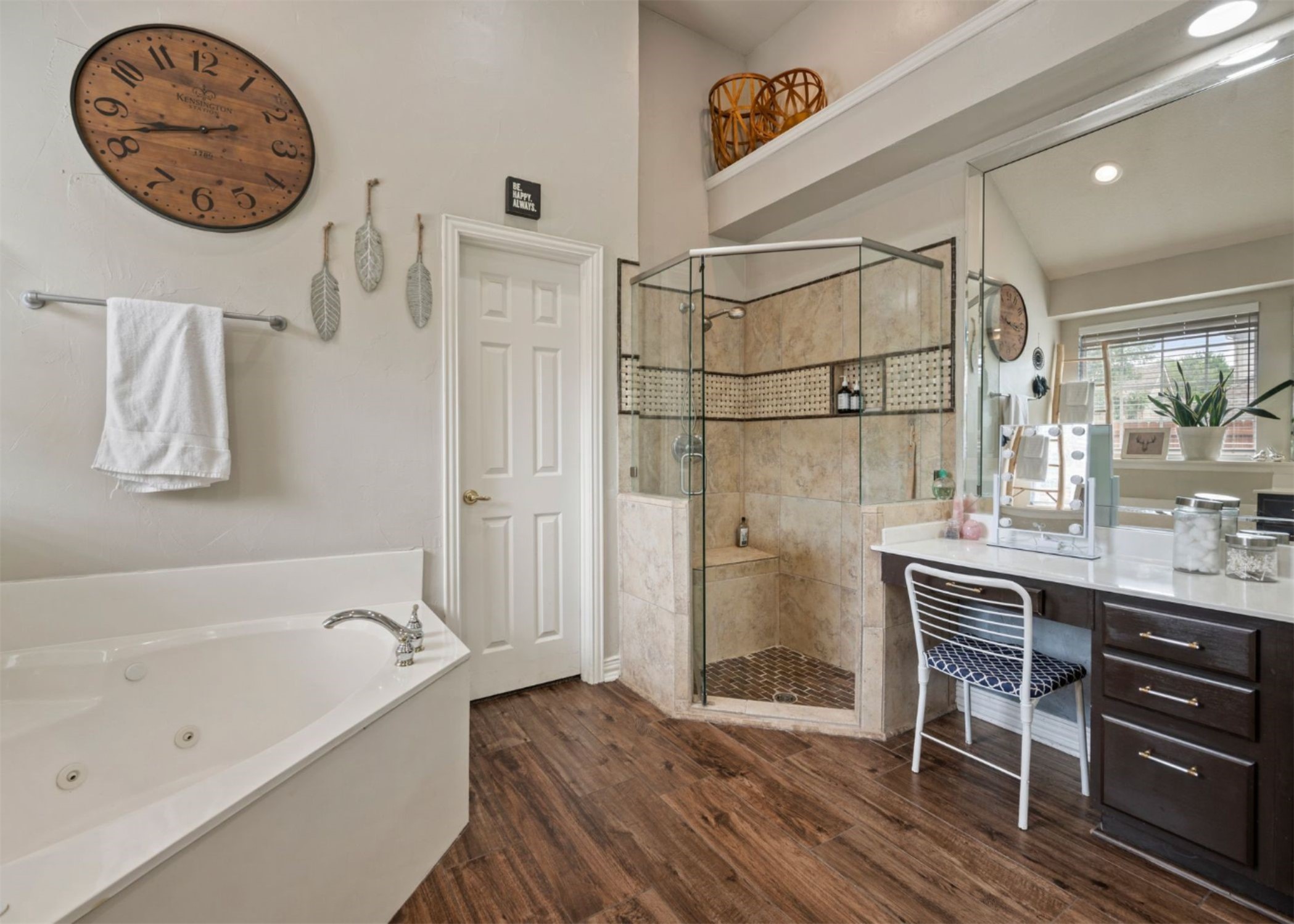 2541 Sir Tristram Lane