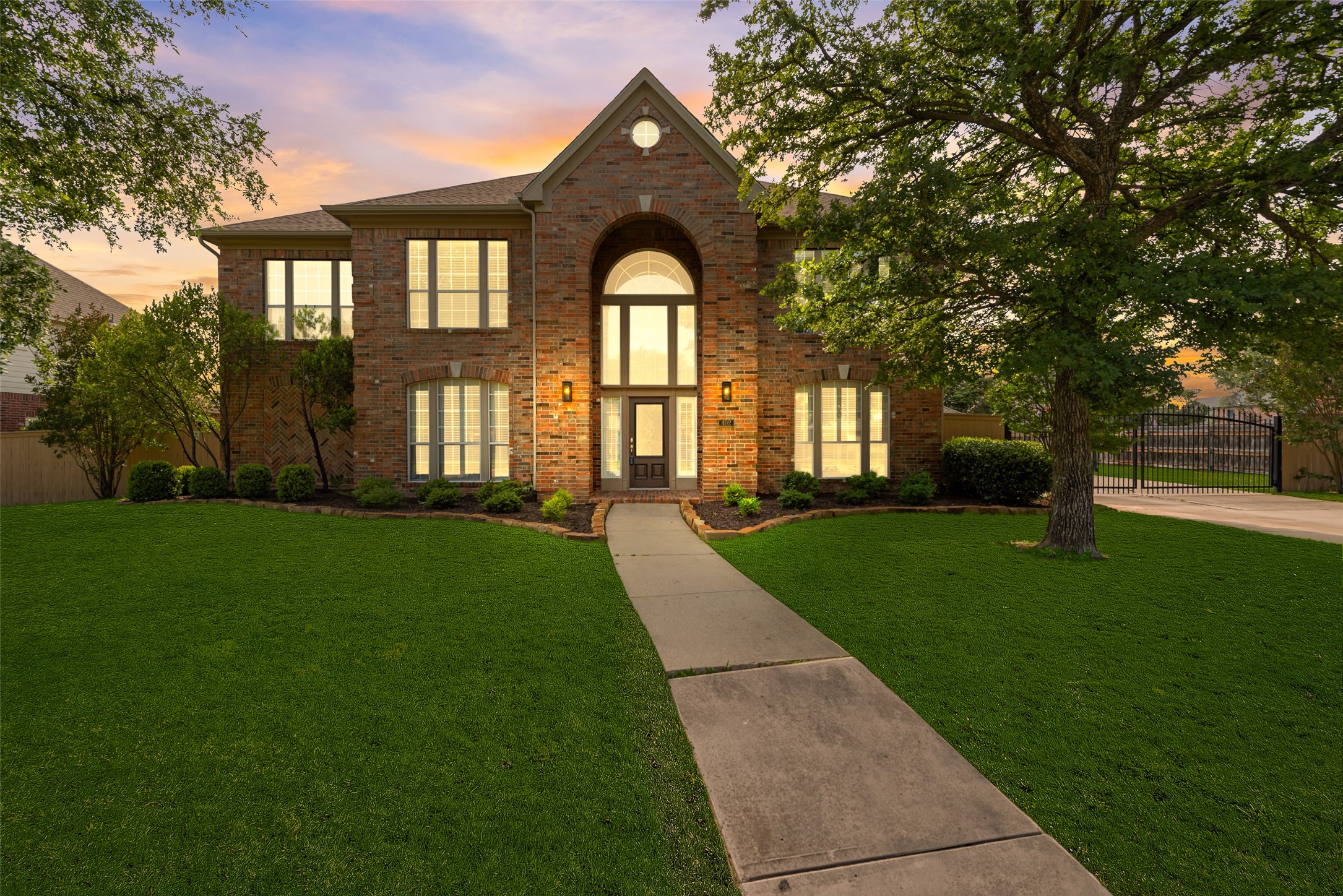 402 Thistle Court