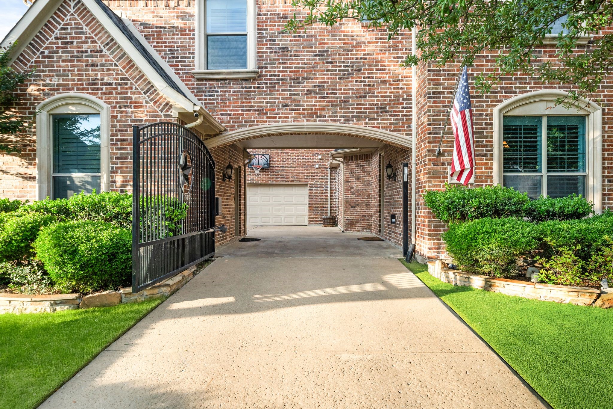 4452 Druid Hills Drive