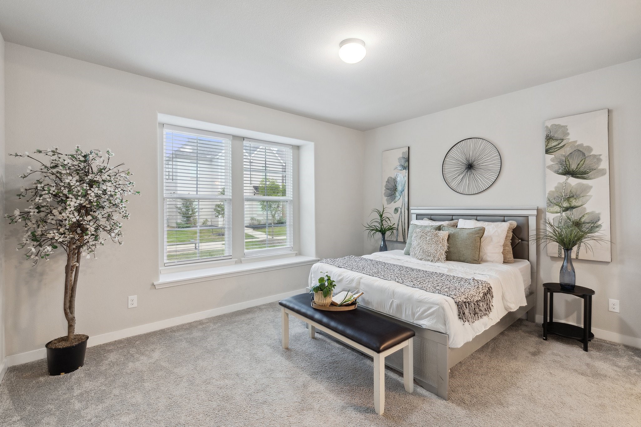 3537 W Cheney Avenue