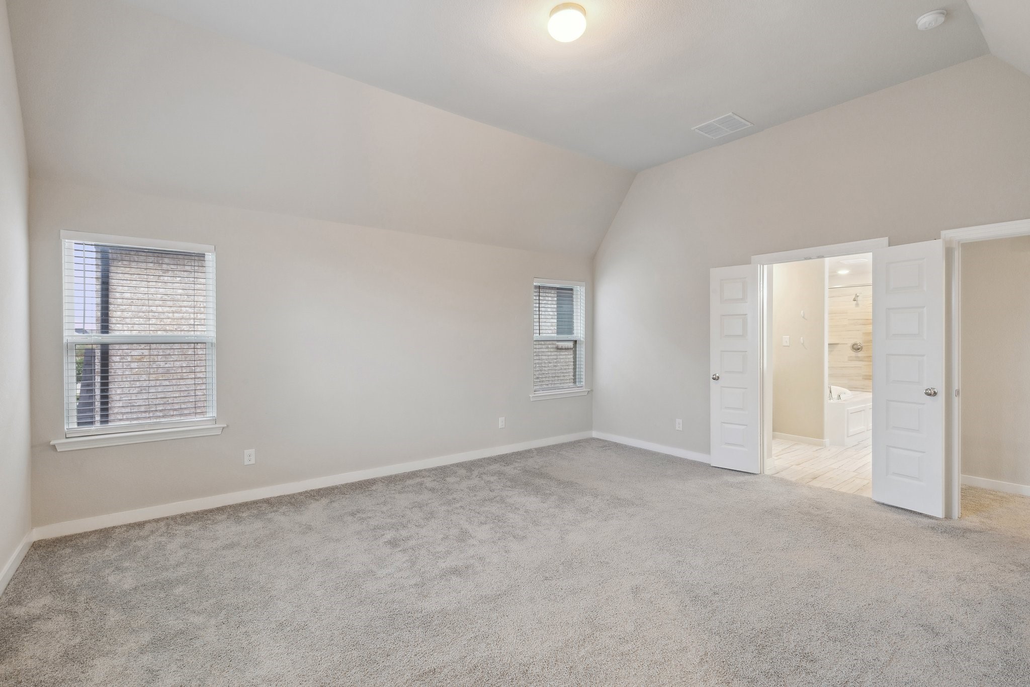 3537 W Cheney Avenue