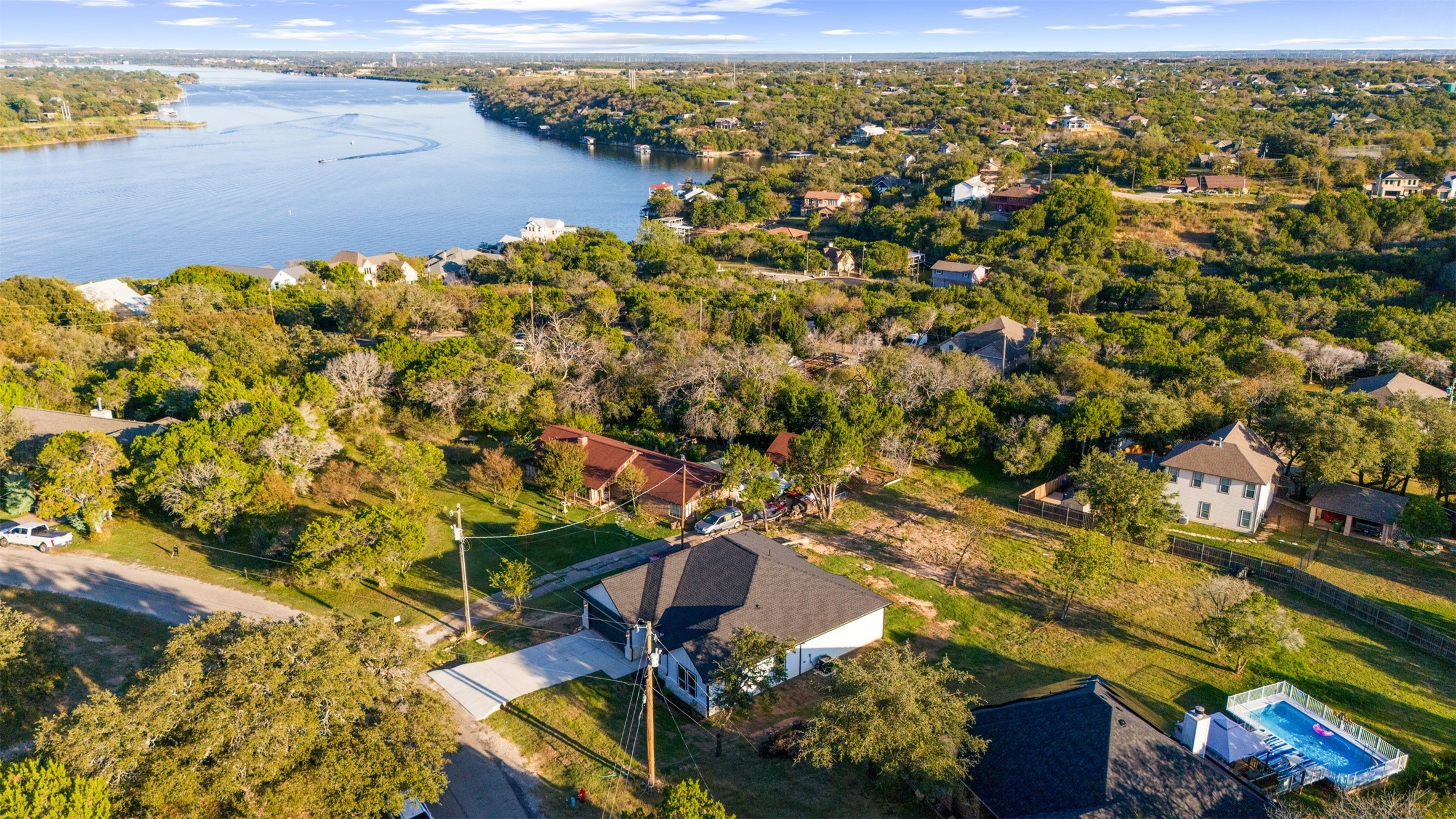 1621 S Chisholm Trail