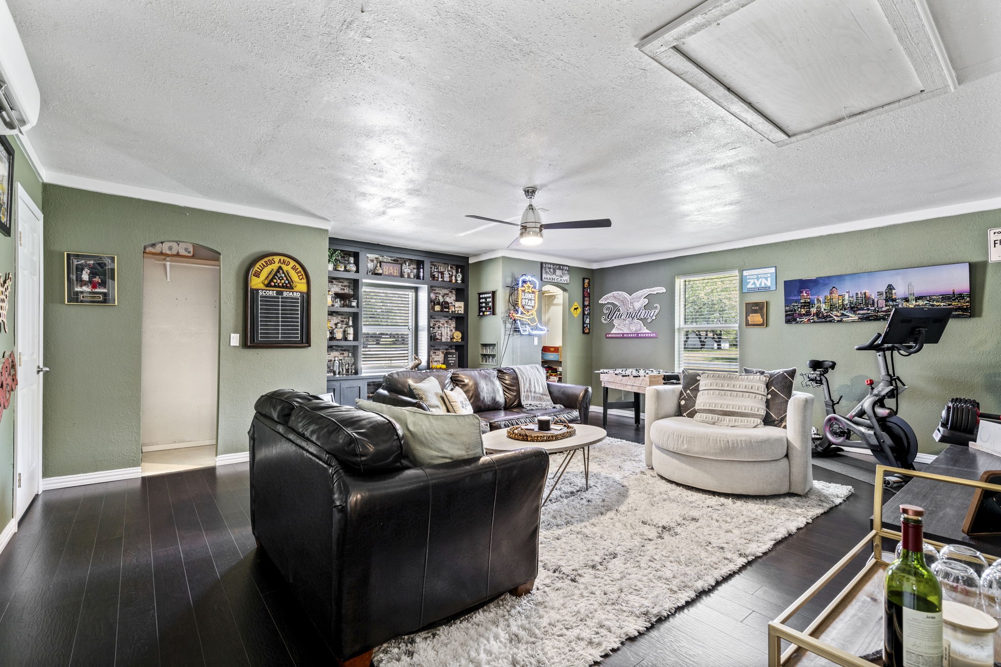 211 Cayuga Trail