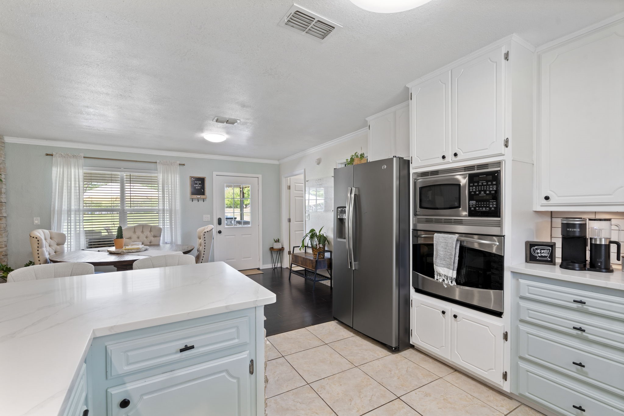 211 Cayuga Trail