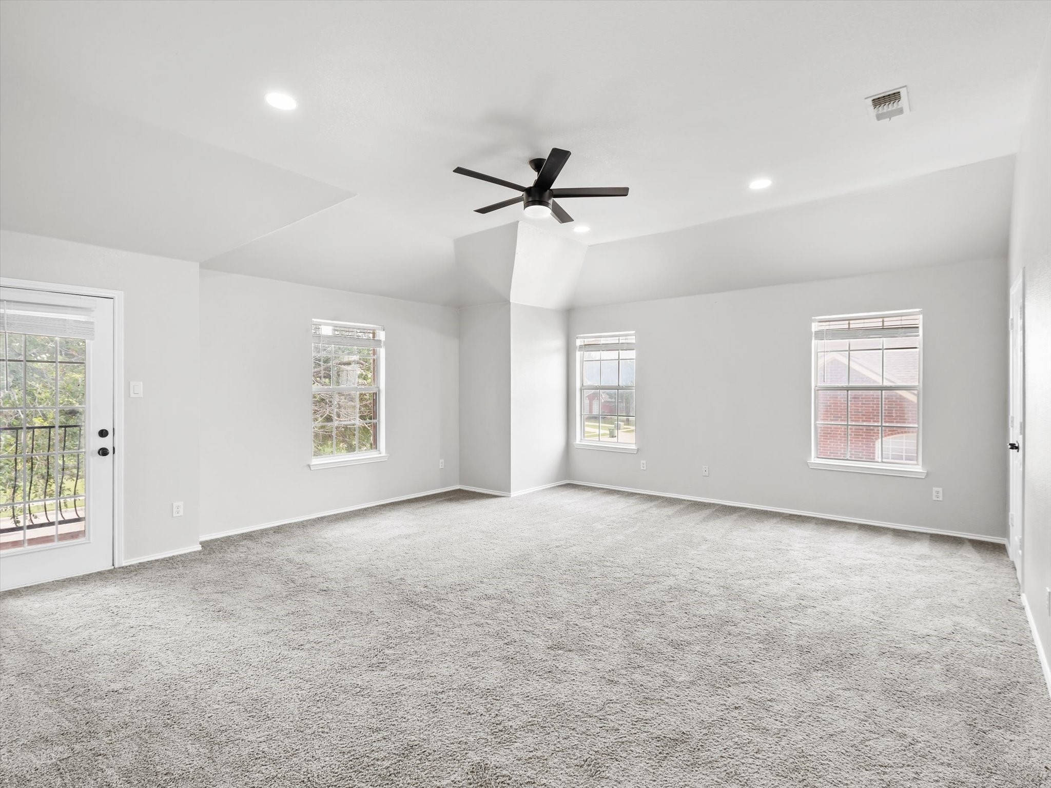 1441 Dimmit Drive