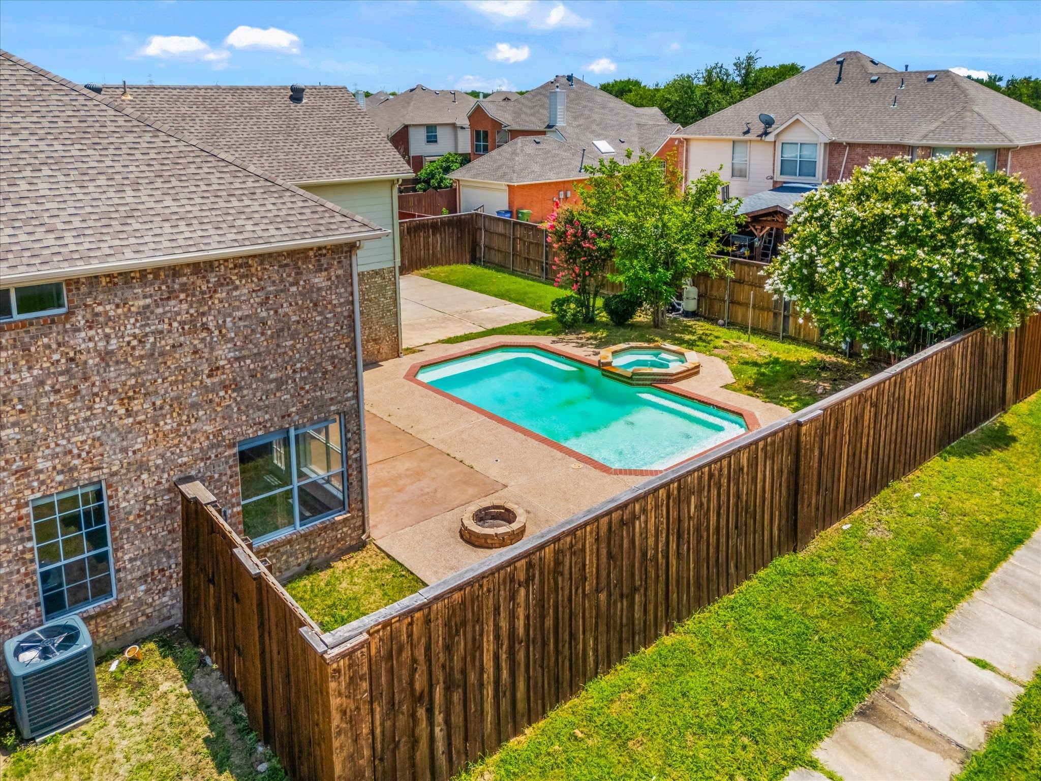 1441 Dimmit Drive