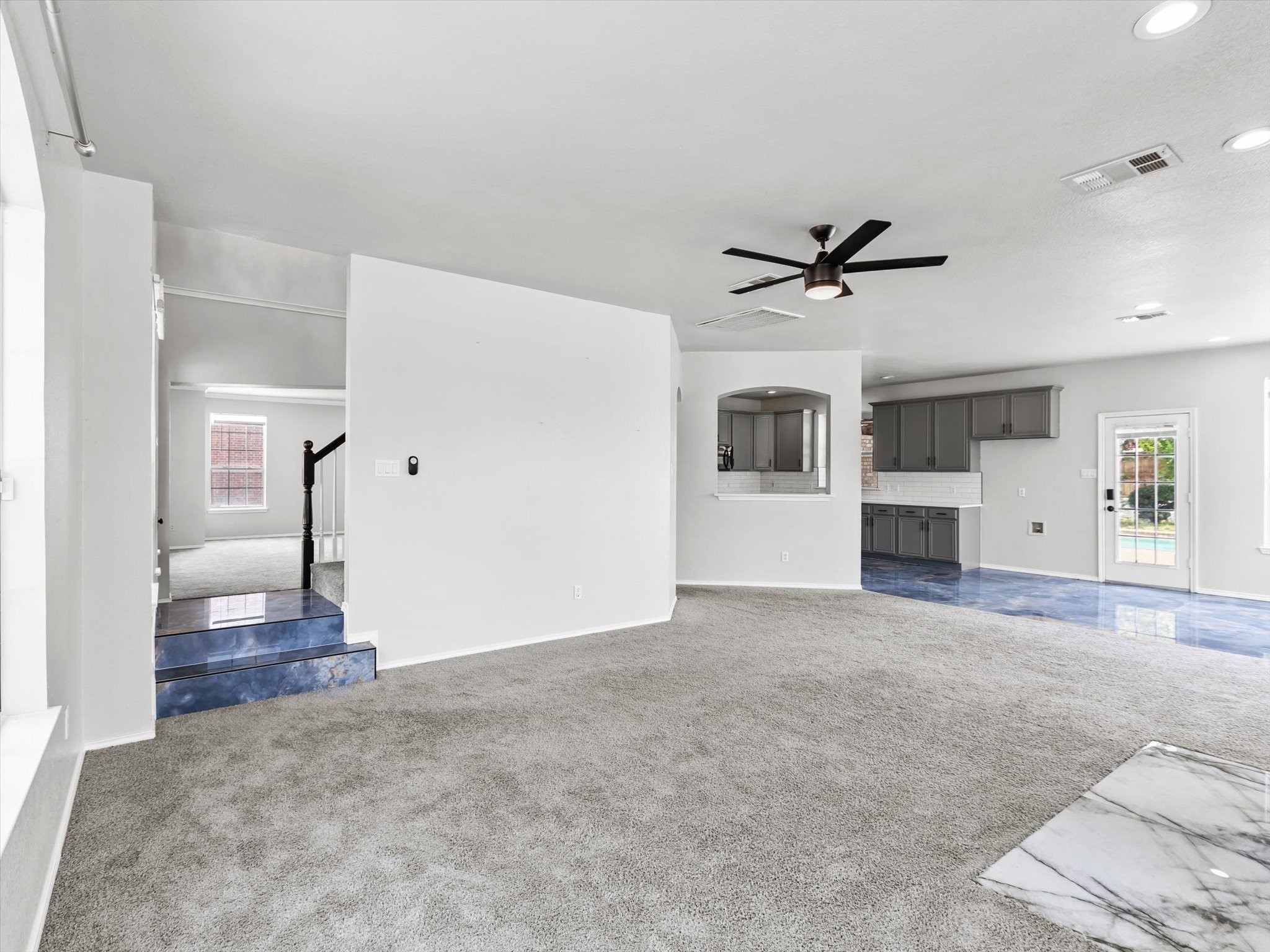 1441 Dimmit Drive
