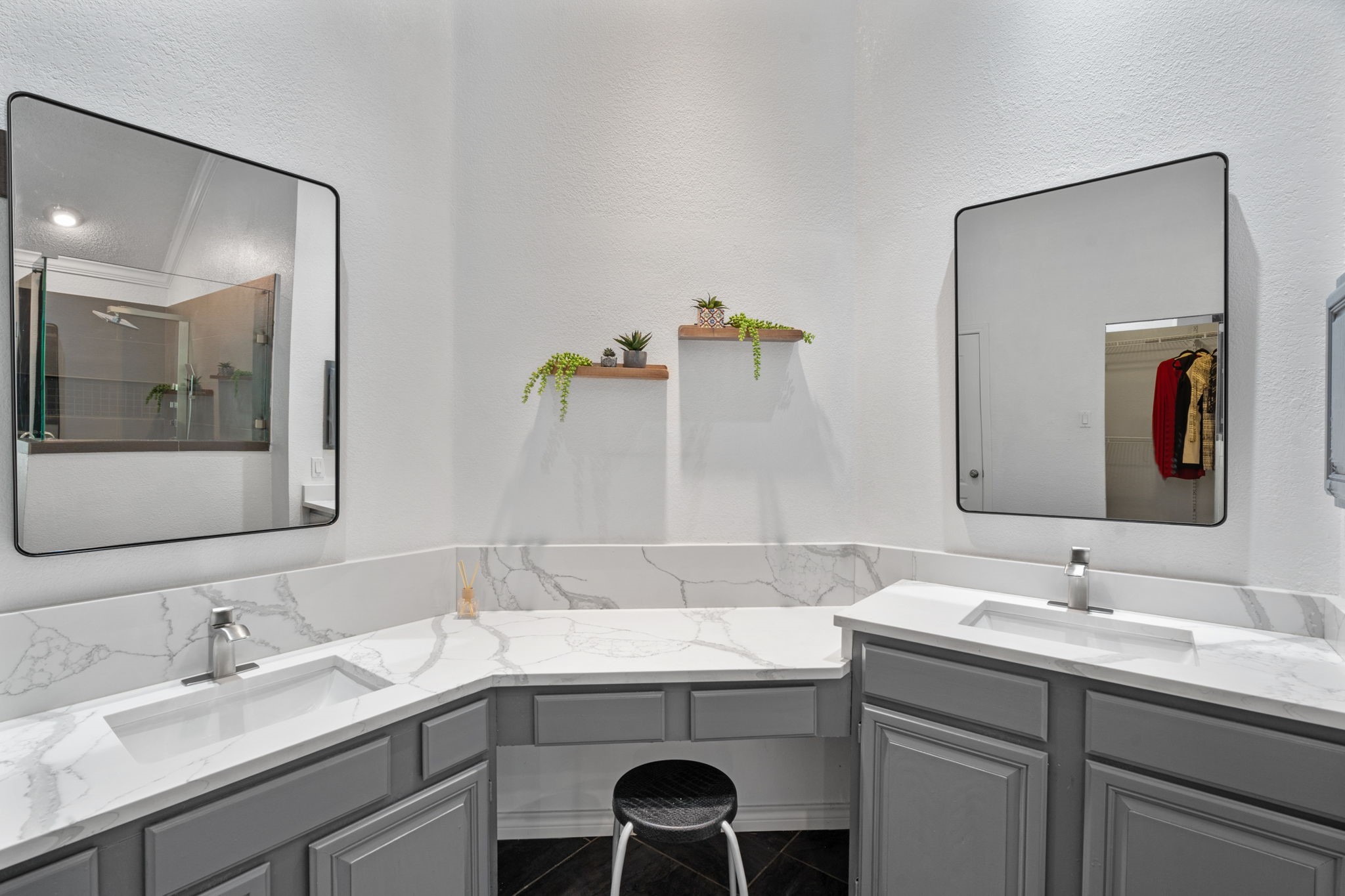 8347 Mountainview Drive