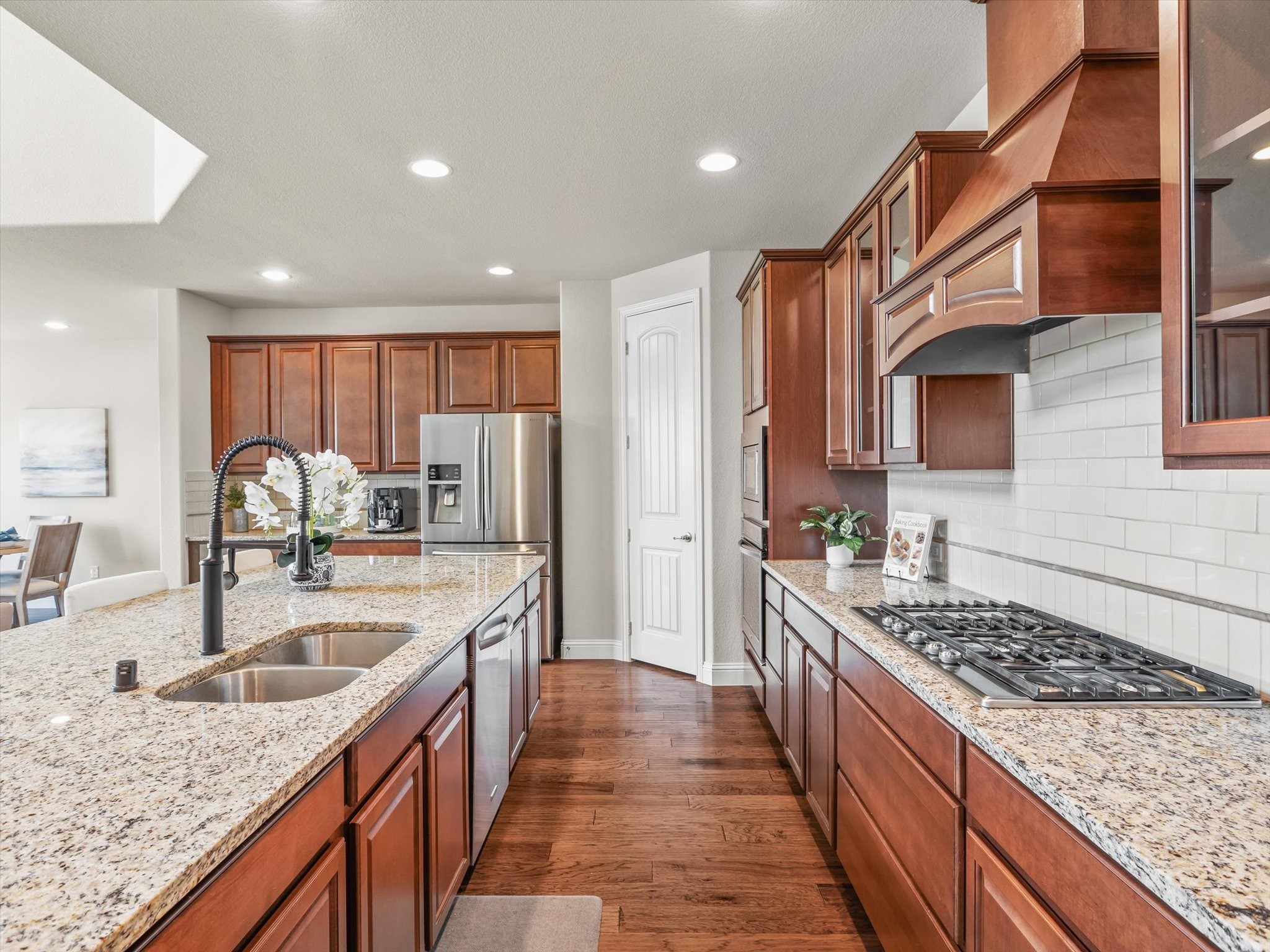 1221 Clearwater Drive