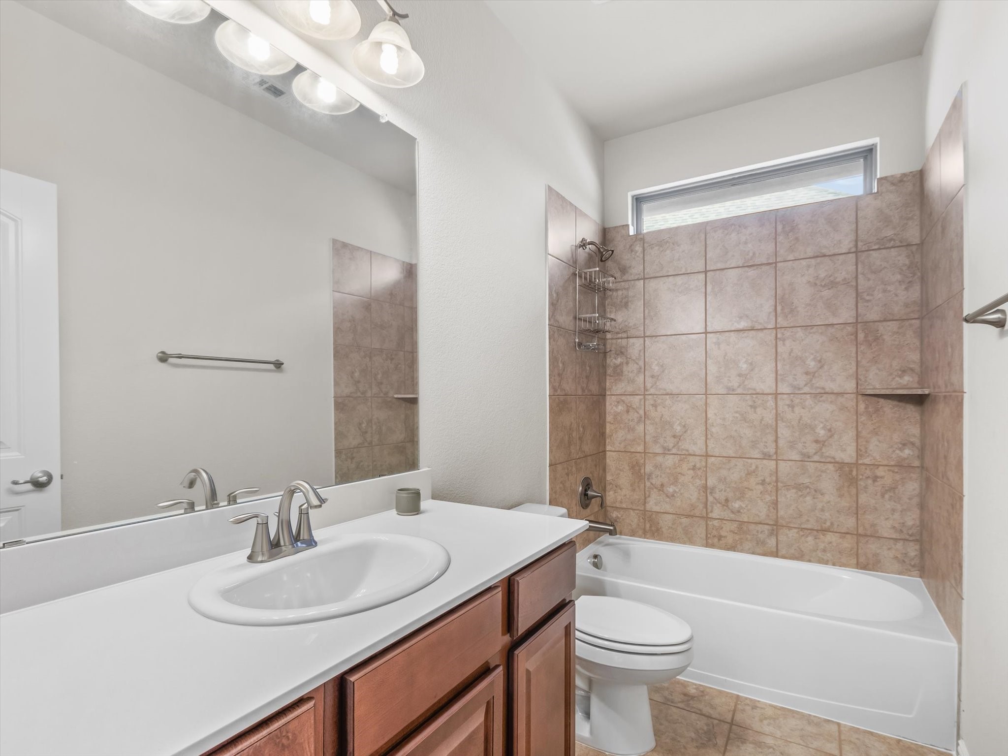 1221 Clearwater Drive